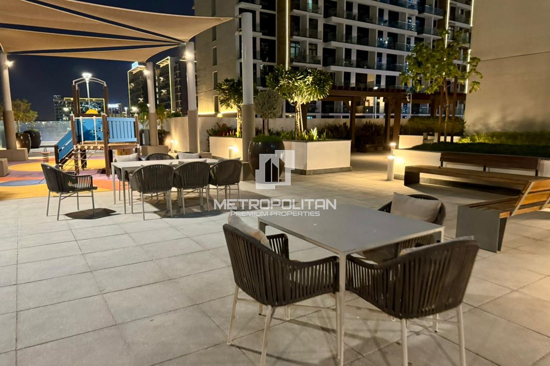 Stylish Upgraded Studio | Lagoon facing Furnished