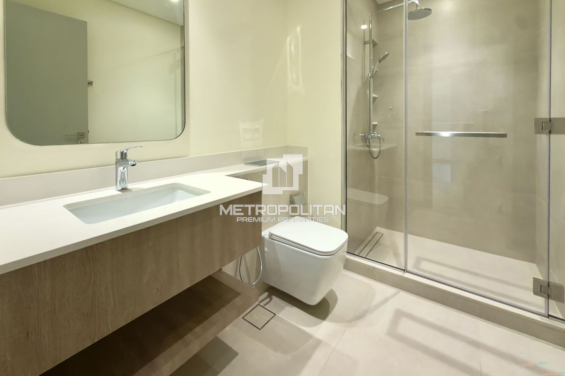Spacious 4 BED | Corner Townhouse | Brand New