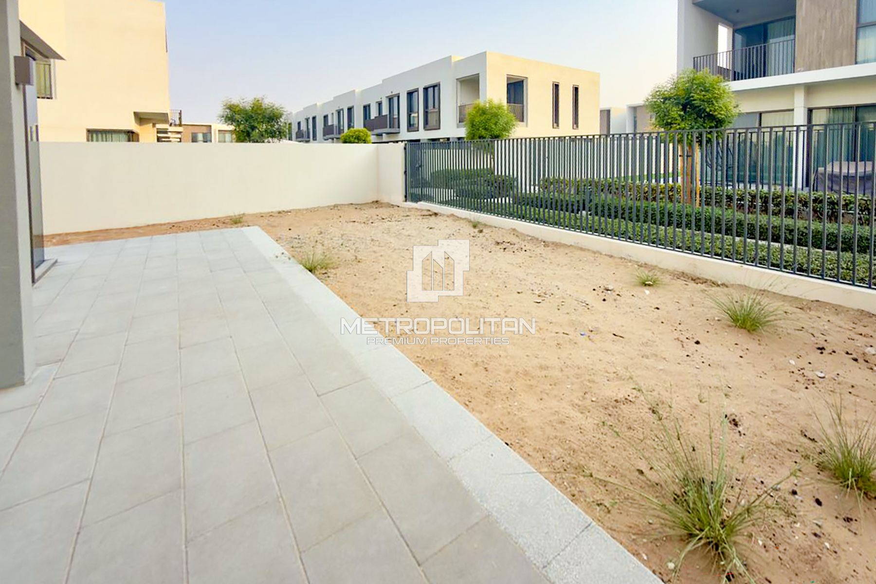 Spacious 4 BED | Corner Townhouse | Brand New