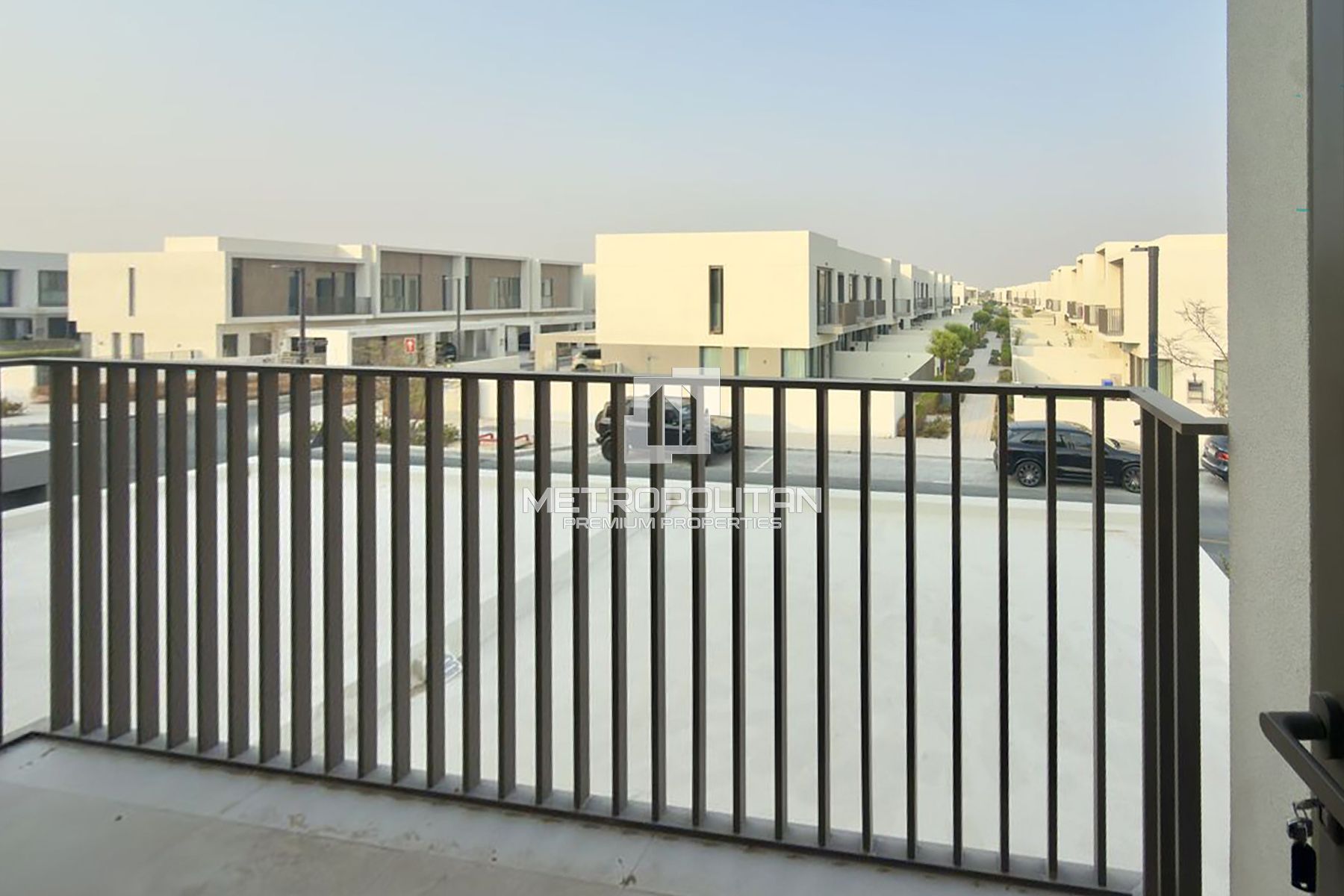 Spacious 4 BED | Corner Townhouse | Brand New
