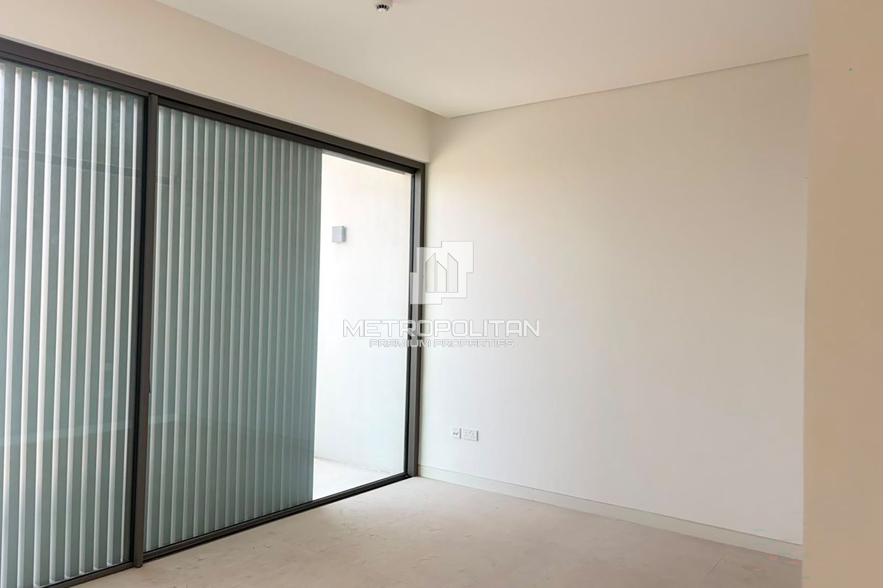 6BR+M | Corner Unit | Vast Layout | Near Amenities