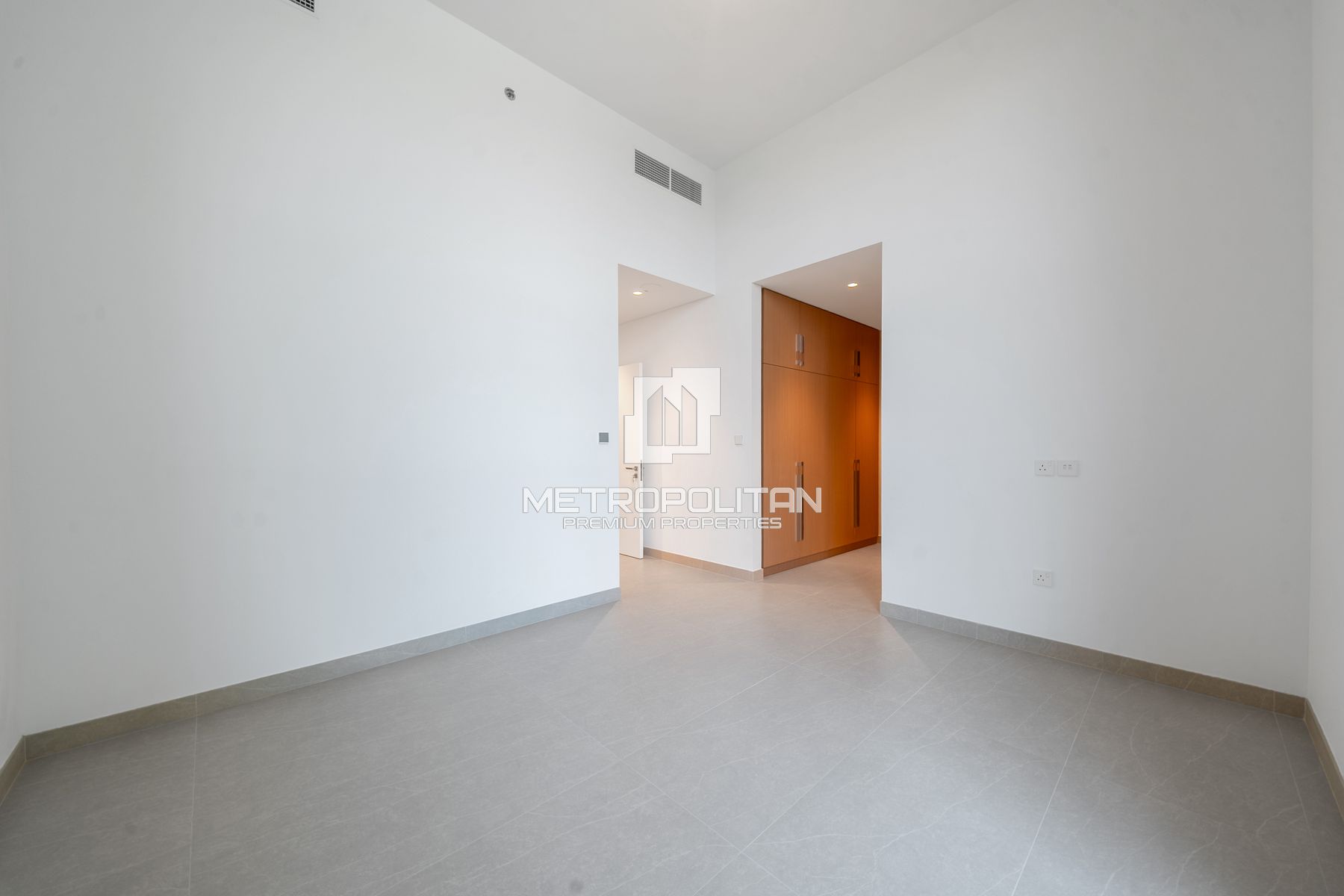 Low Floor | Fully Equipped Kitchen | Ready Now
