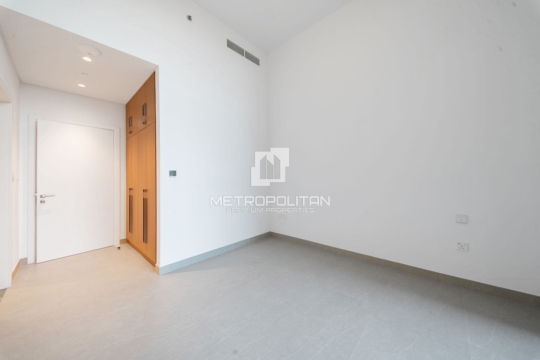 Brand New | Kitchen Equipped | Ready to Move