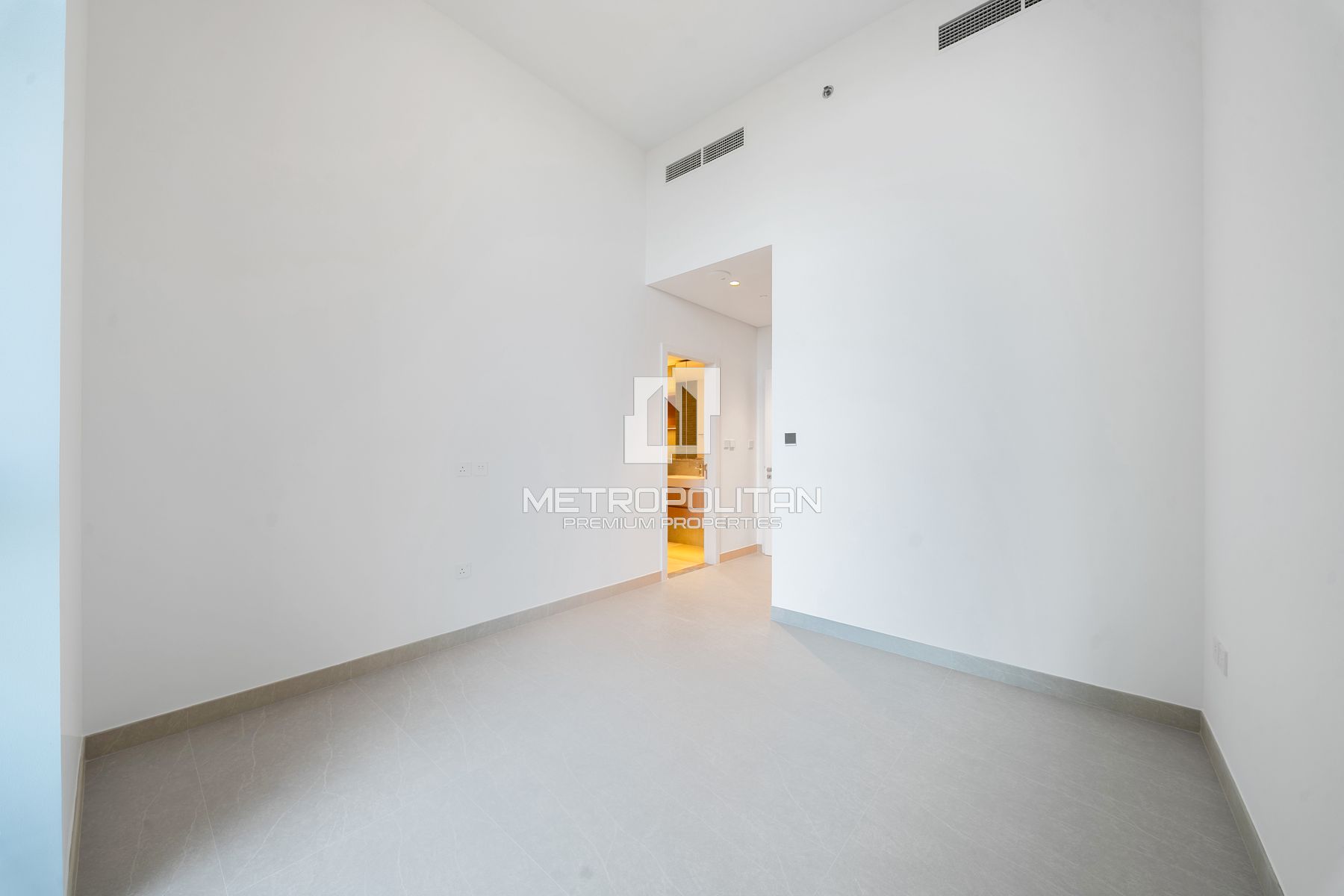 Brand New | Kitchen Equipped | Ready to Move