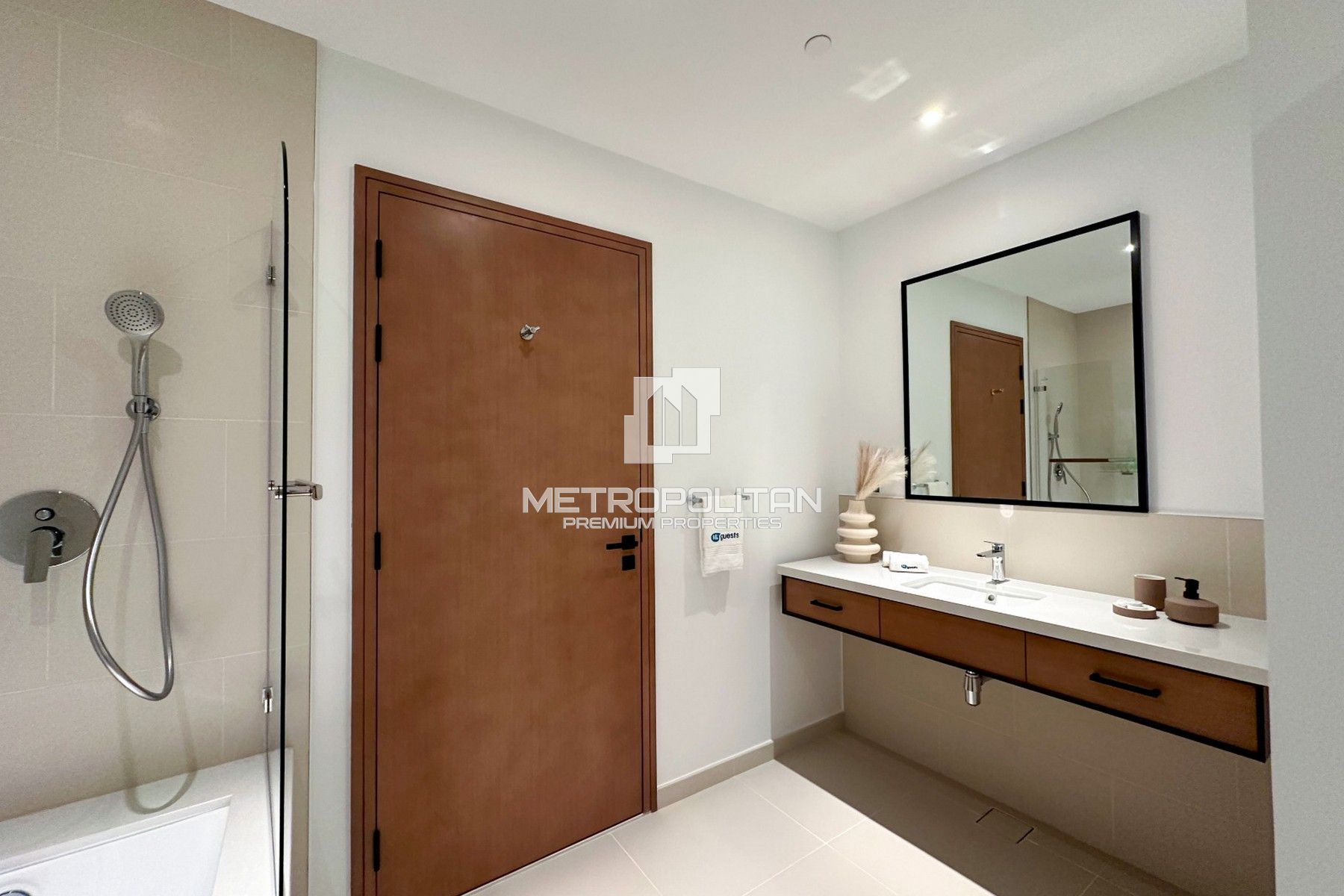 Full Marina View | Middle Floor | Spacious