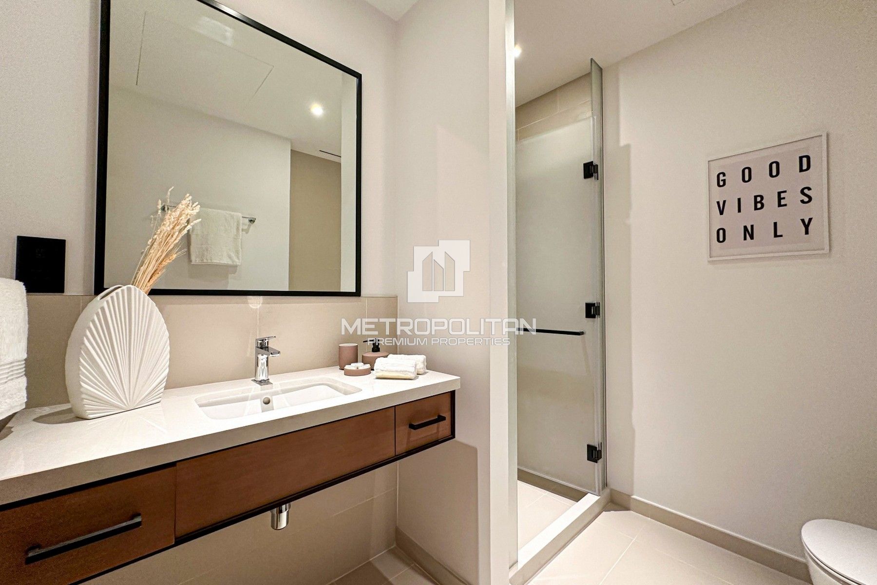 Full Marina View | Middle Floor | Spacious