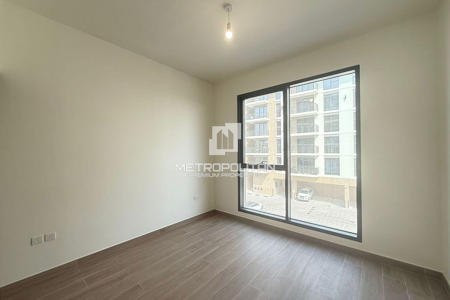 Huge Layout | Ready to Move in | Prime Location