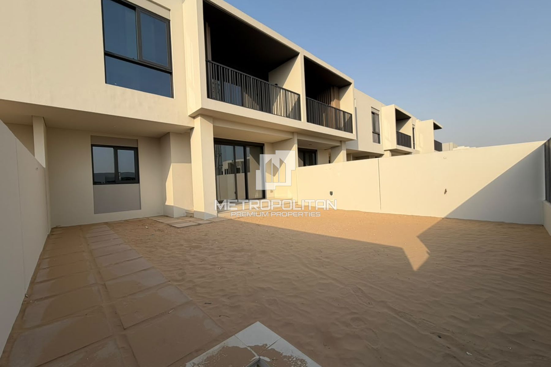 Great Deal | Single Row | Prime Location
