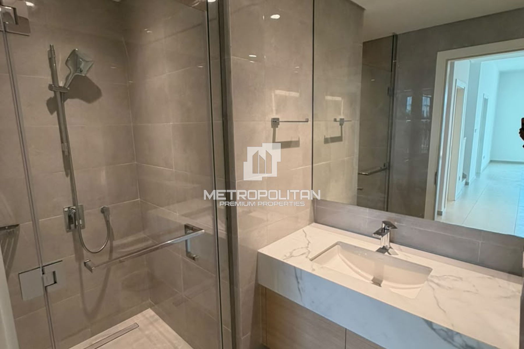 Great Deal | Single Row | Prime Location