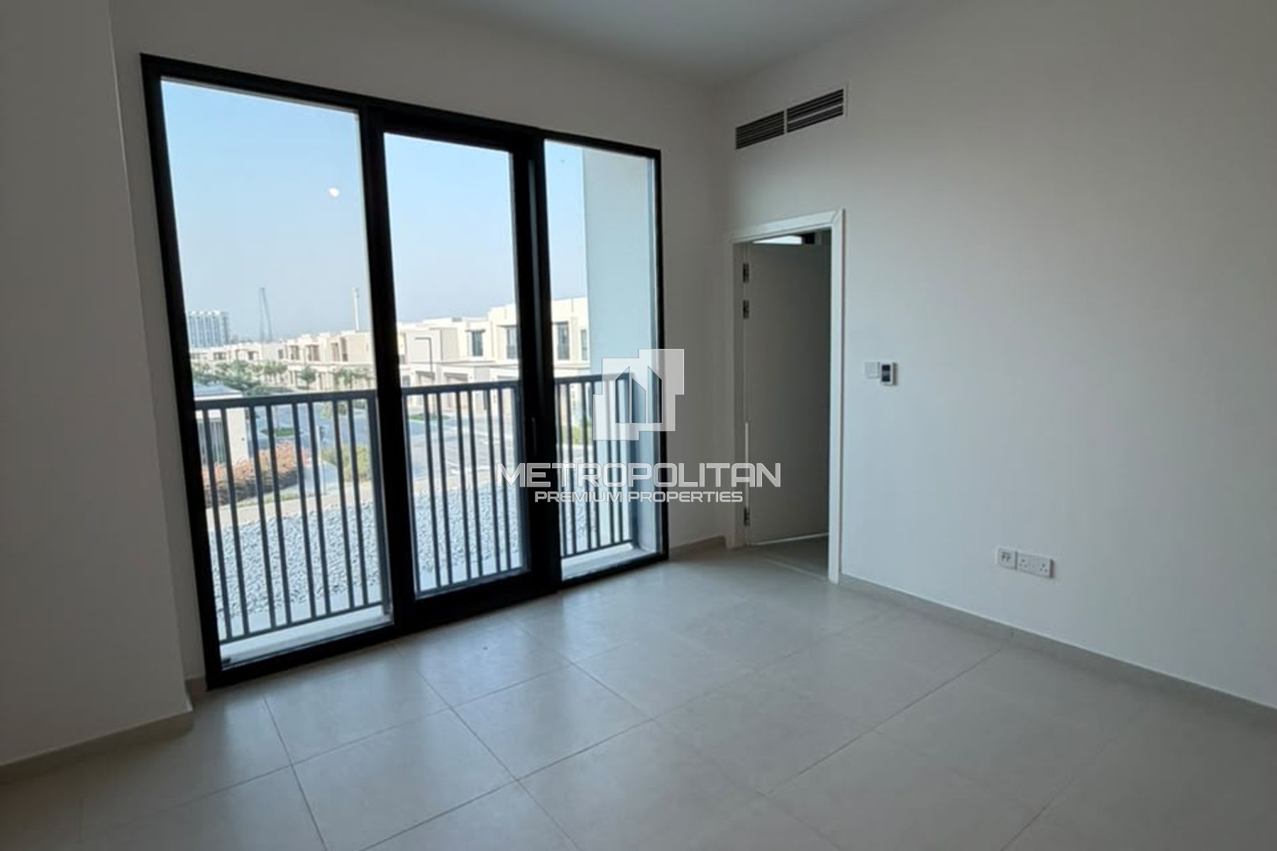 Great Deal | Single Row | Prime Location