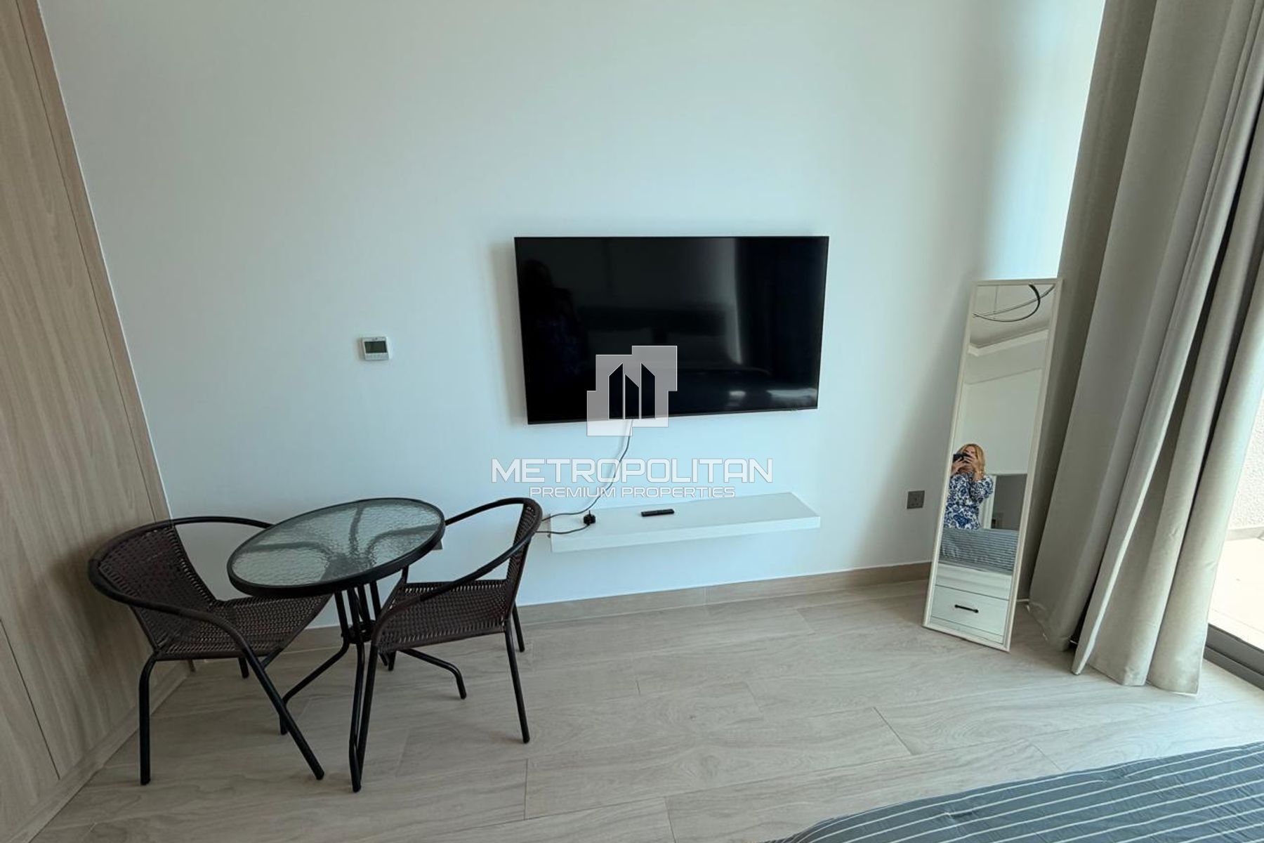 Burj Khalifa View | Fully Furnished | Vacant