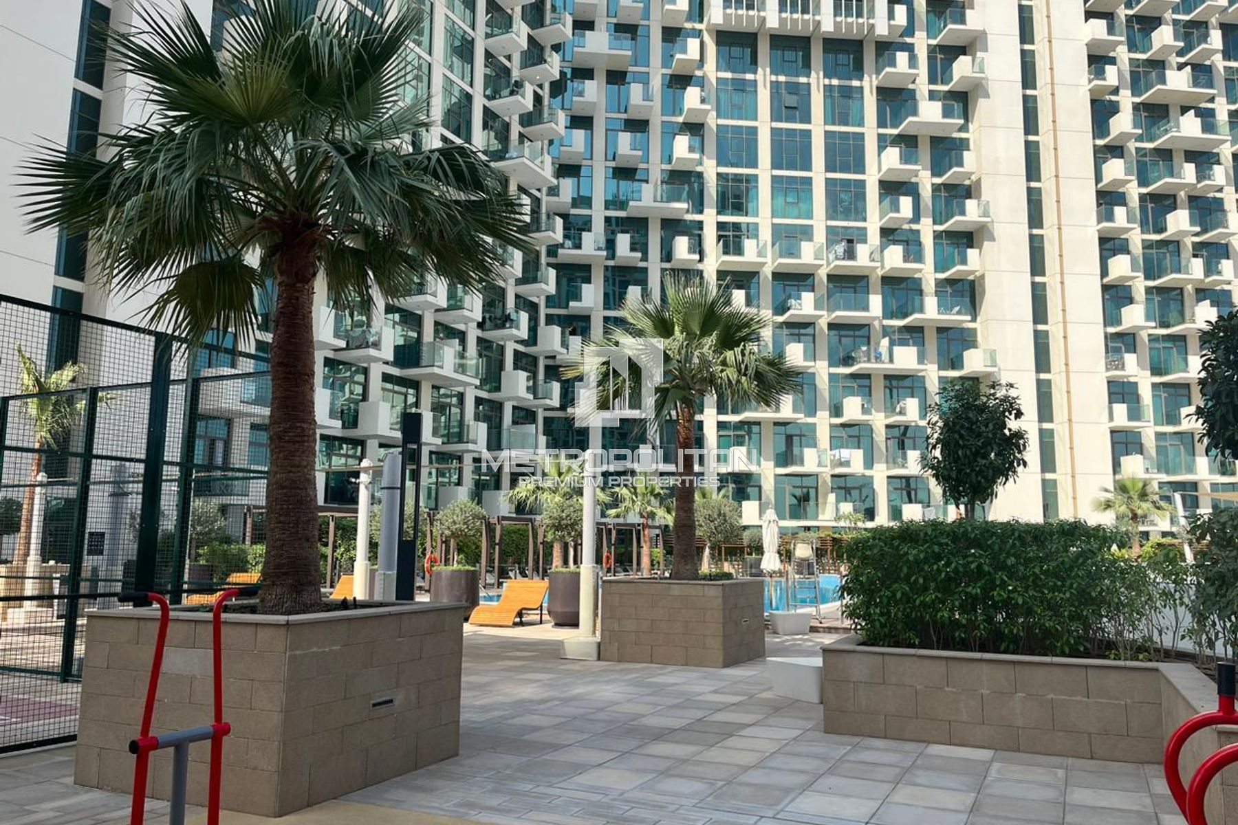 Burj Khalifa View | Fully Furnished | Vacant