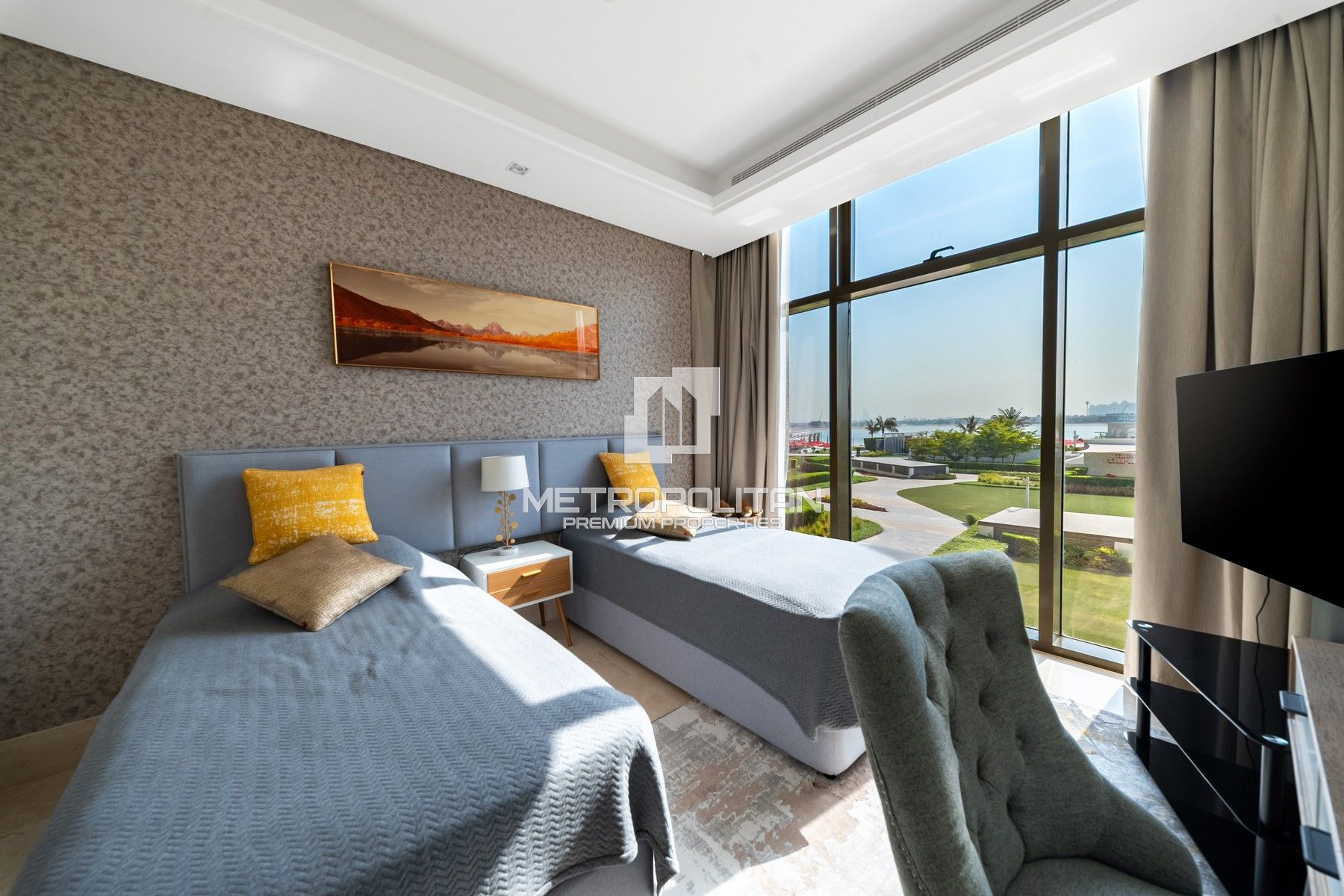 Beach Access | Palm Facing | Fully Furnished