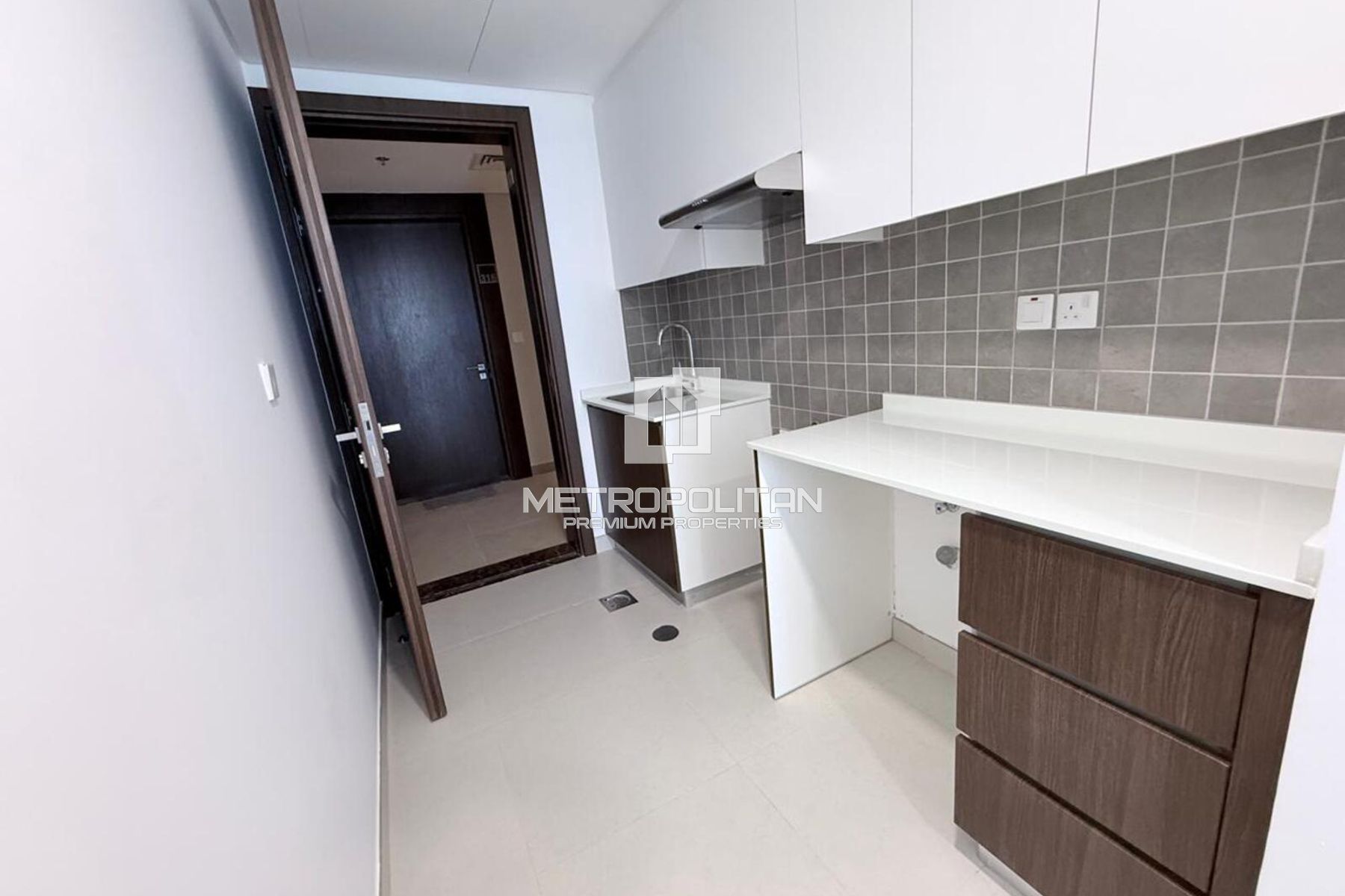 Studio Apartment for Rent in Bluebay Walk, Sharjah Waterfront City - MPR-11024