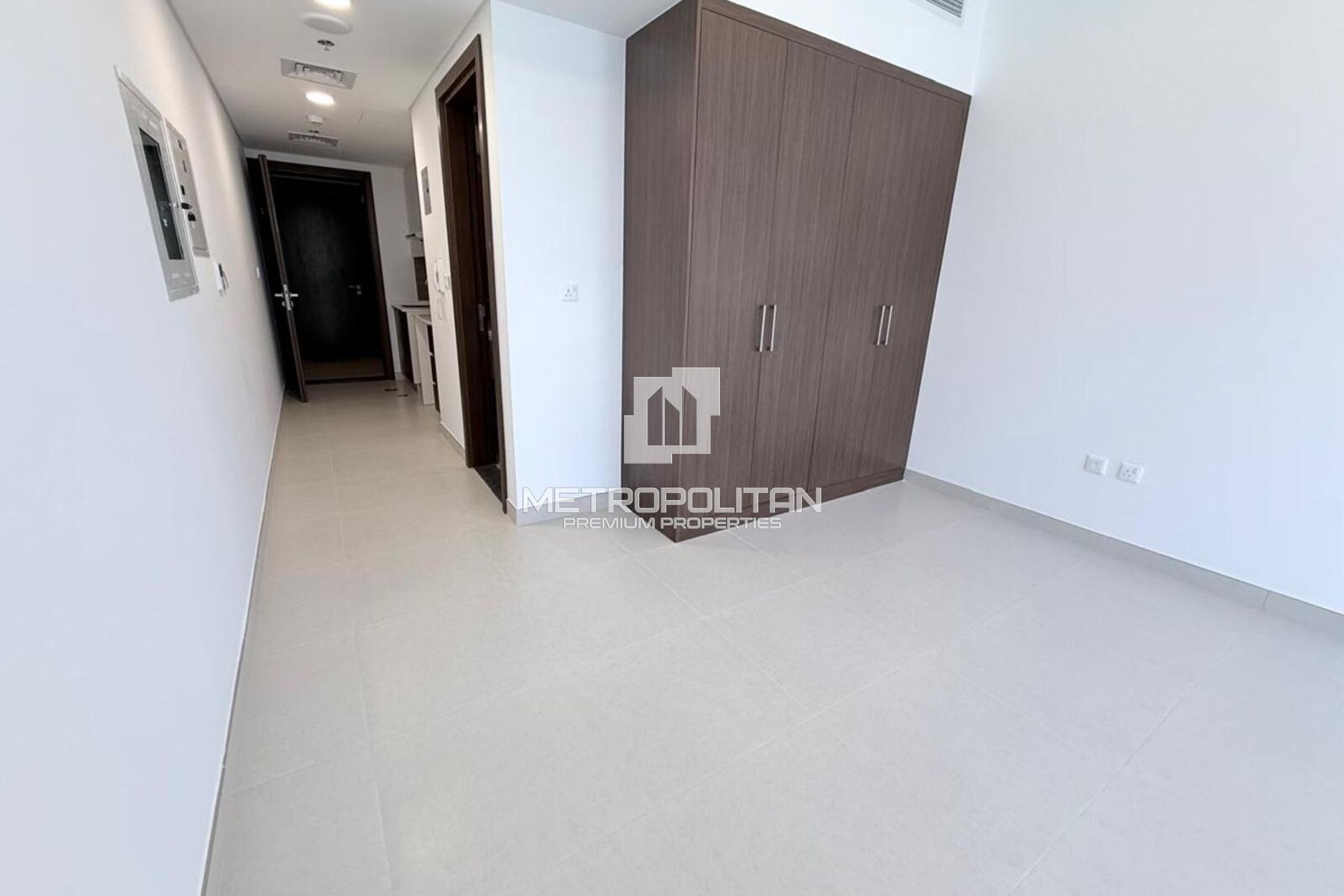 Studio Apartment for Rent in Bluebay Walk, Sharjah Waterfront City - MPR-11024