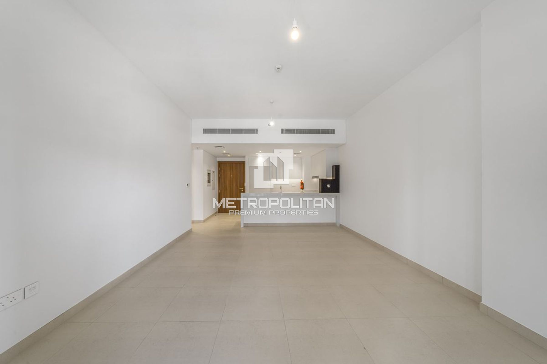 Spacious Layout | Unfurnished | Vacant October, 19