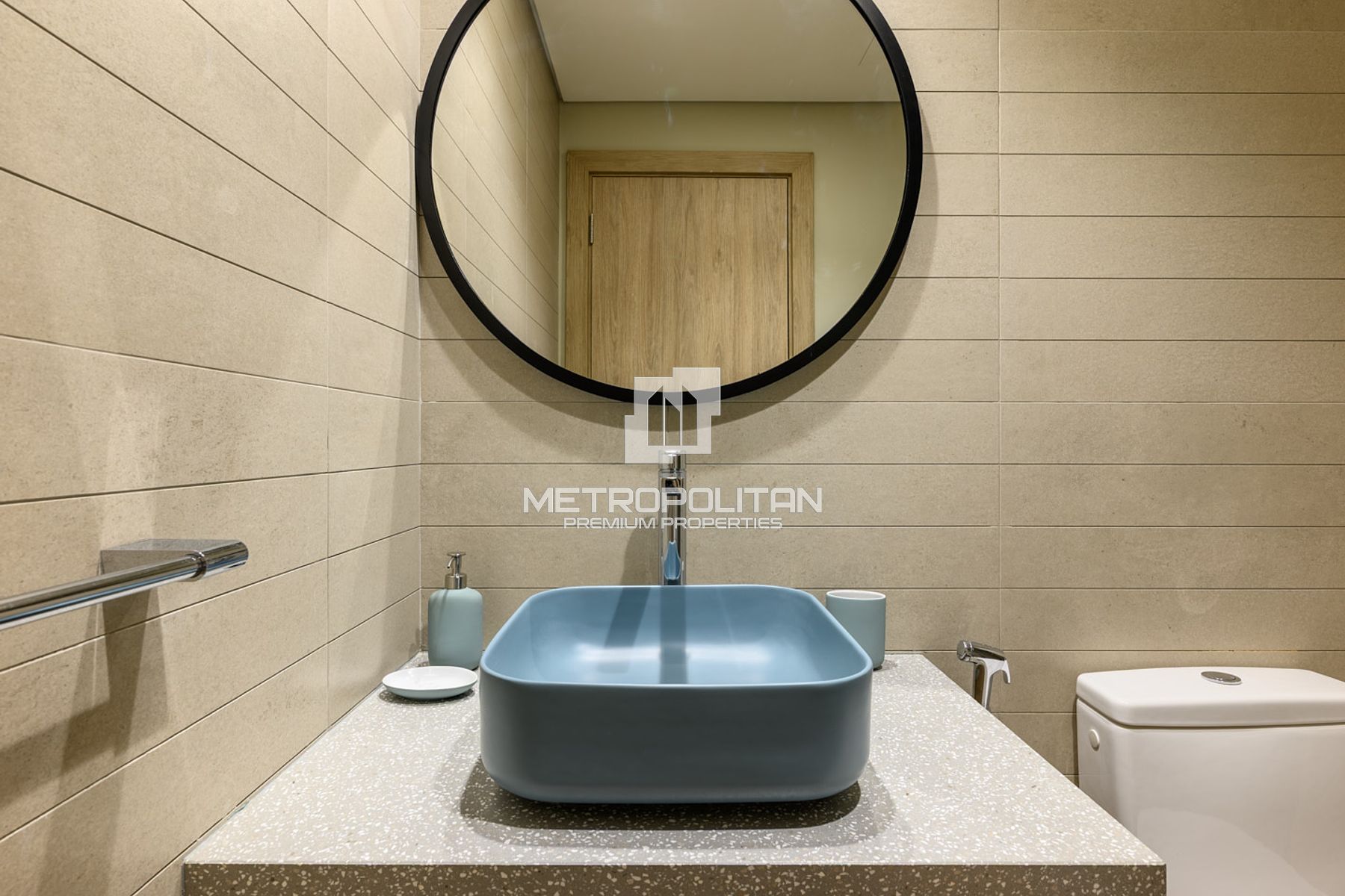 Fully Furnished | High Floor | Canal View