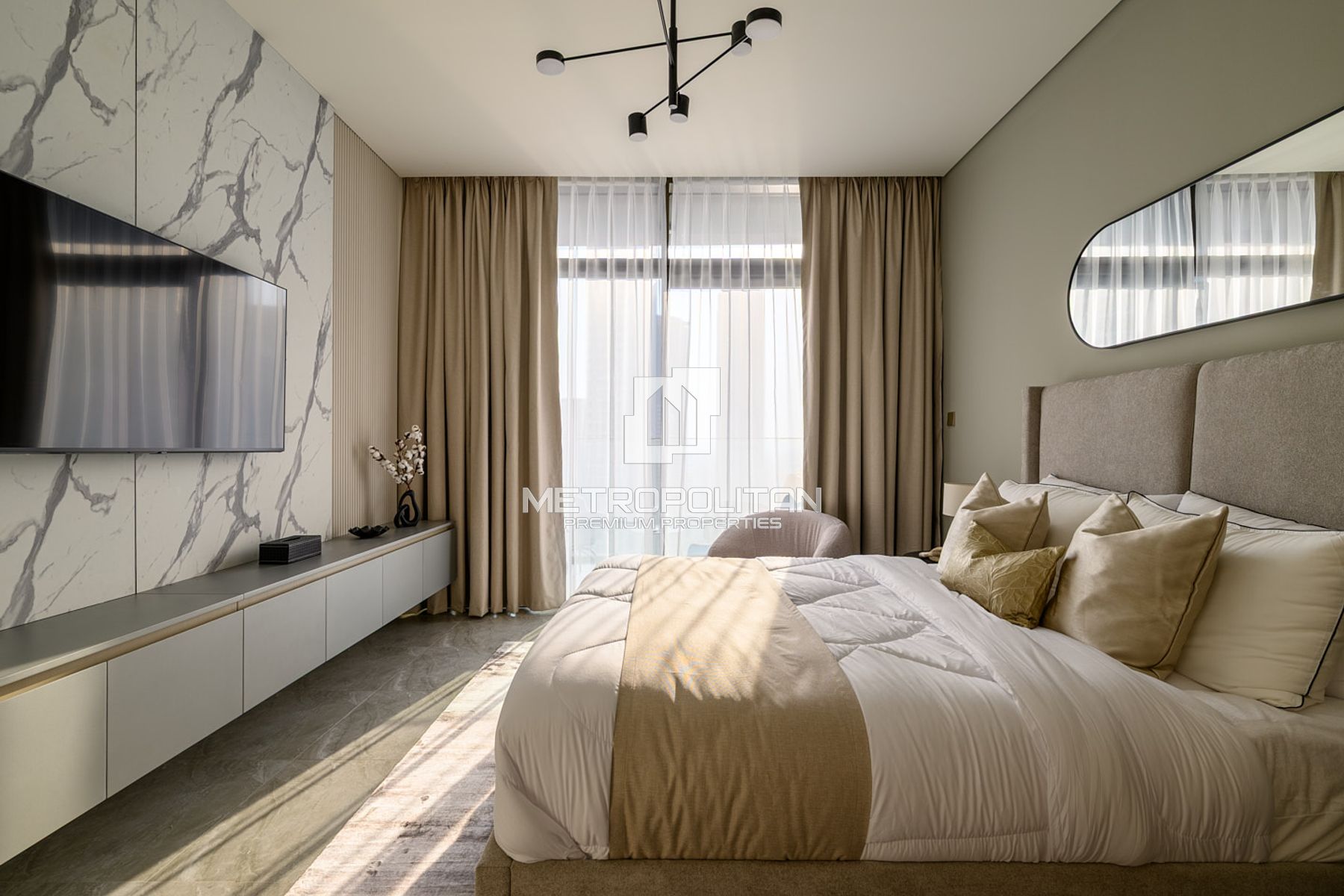 Fully Furnished | High Floor | Canal View