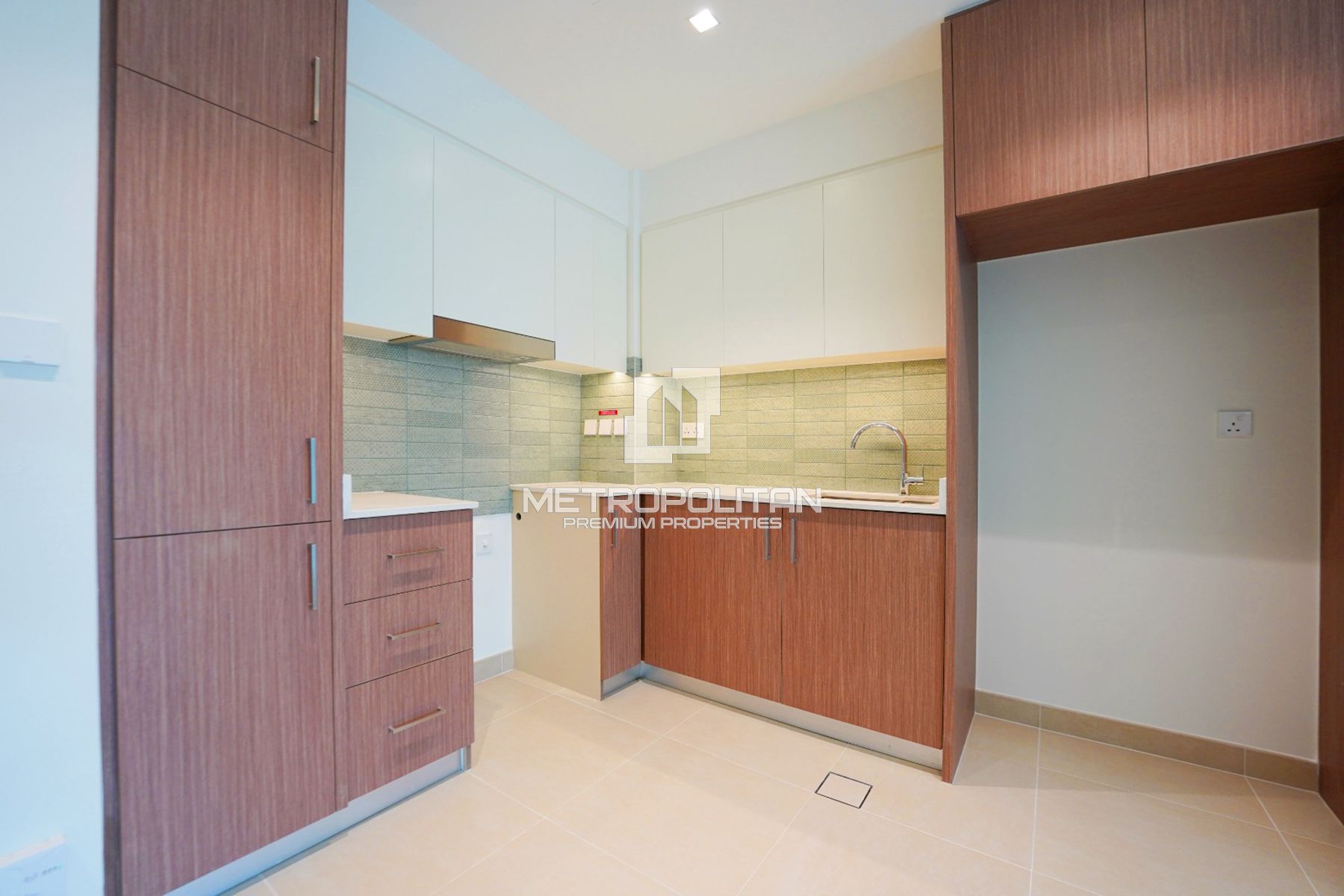 Waterfront Living | Ready to Move in | Unfurnished