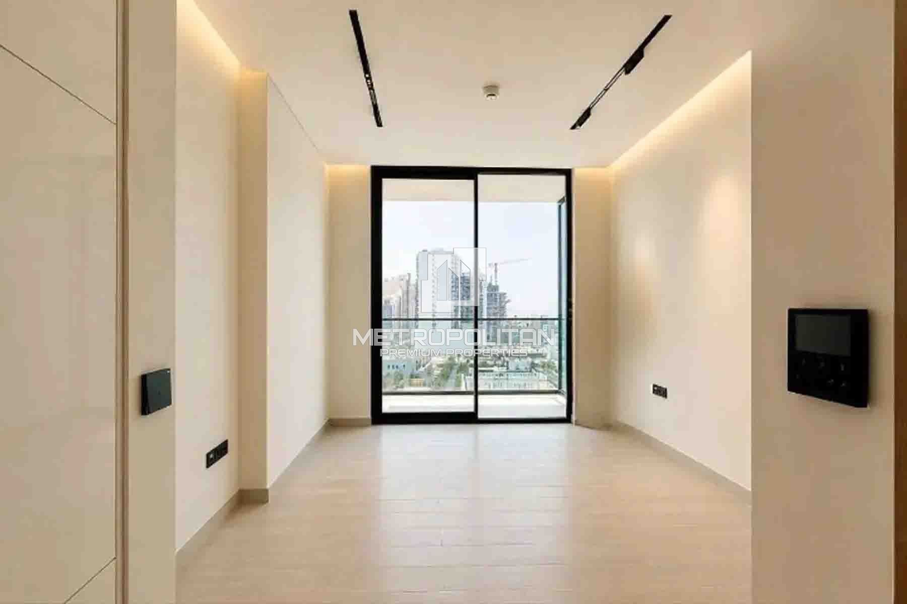 Studio Apartment for Rent in Binghatti Azure, Jumeirah Village Circle - MPR-11045