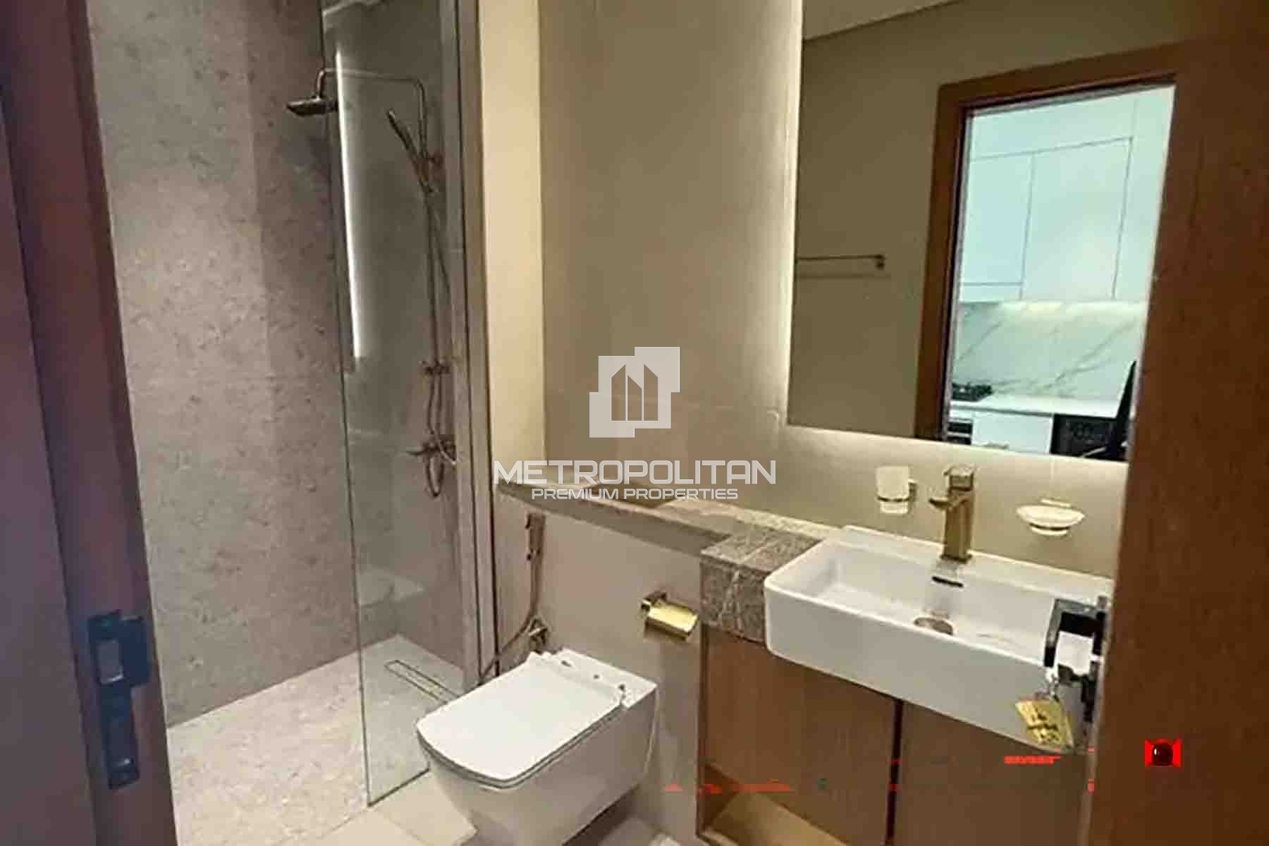 Studio Apartment for Rent in Binghatti Azure, Jumeirah Village Circle - MPR-11045