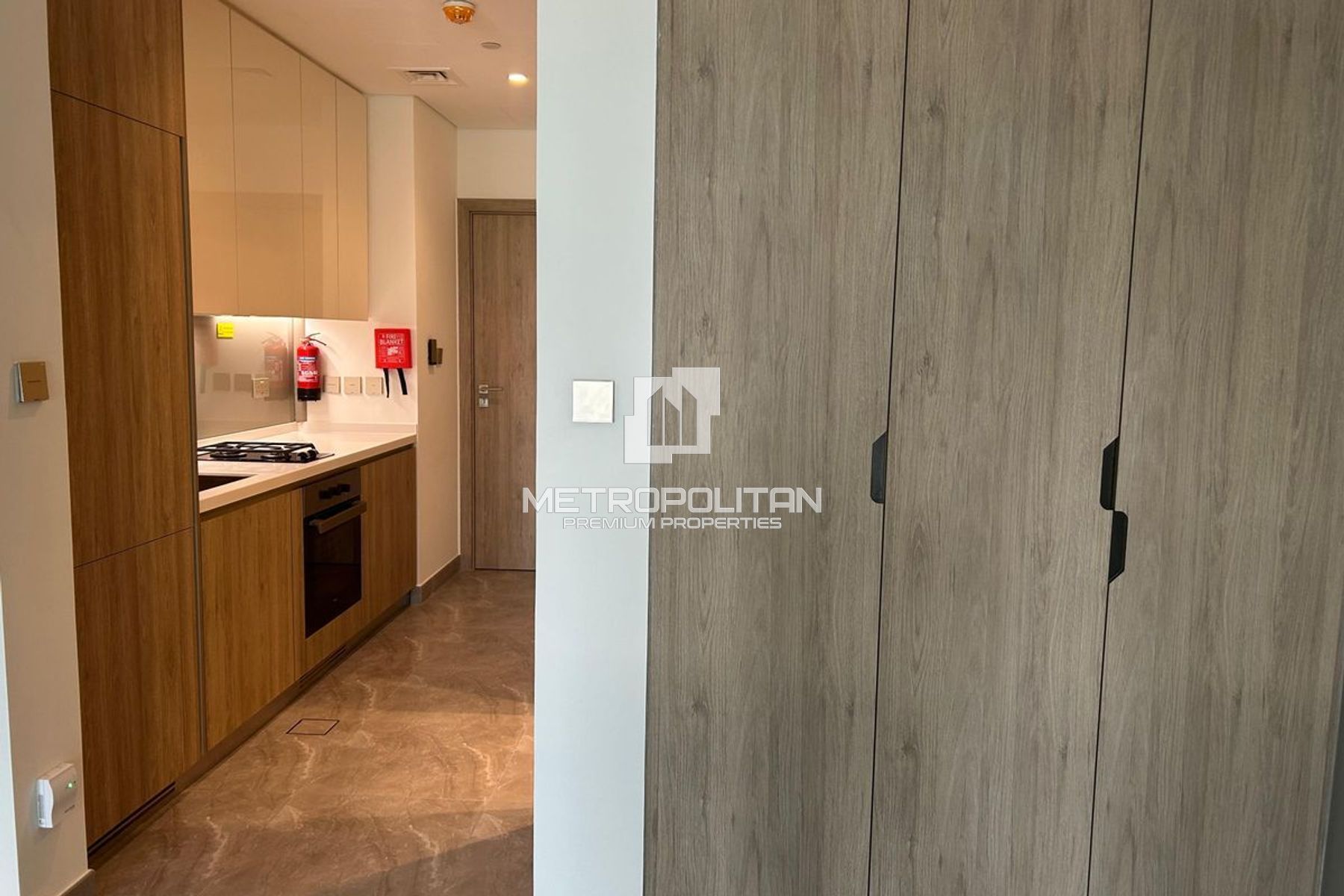 Brand New Studio | Available Now | Canal View