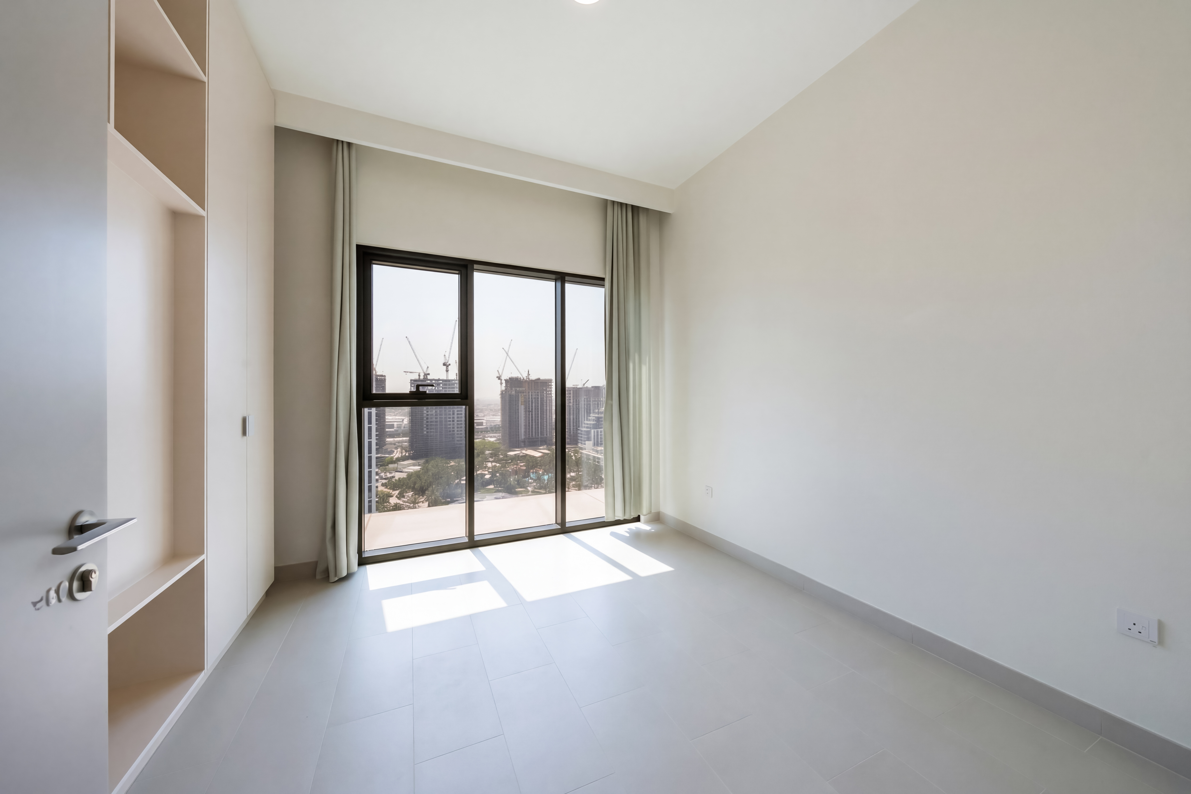 High Floor | Near Park & Mall | Bright Layout