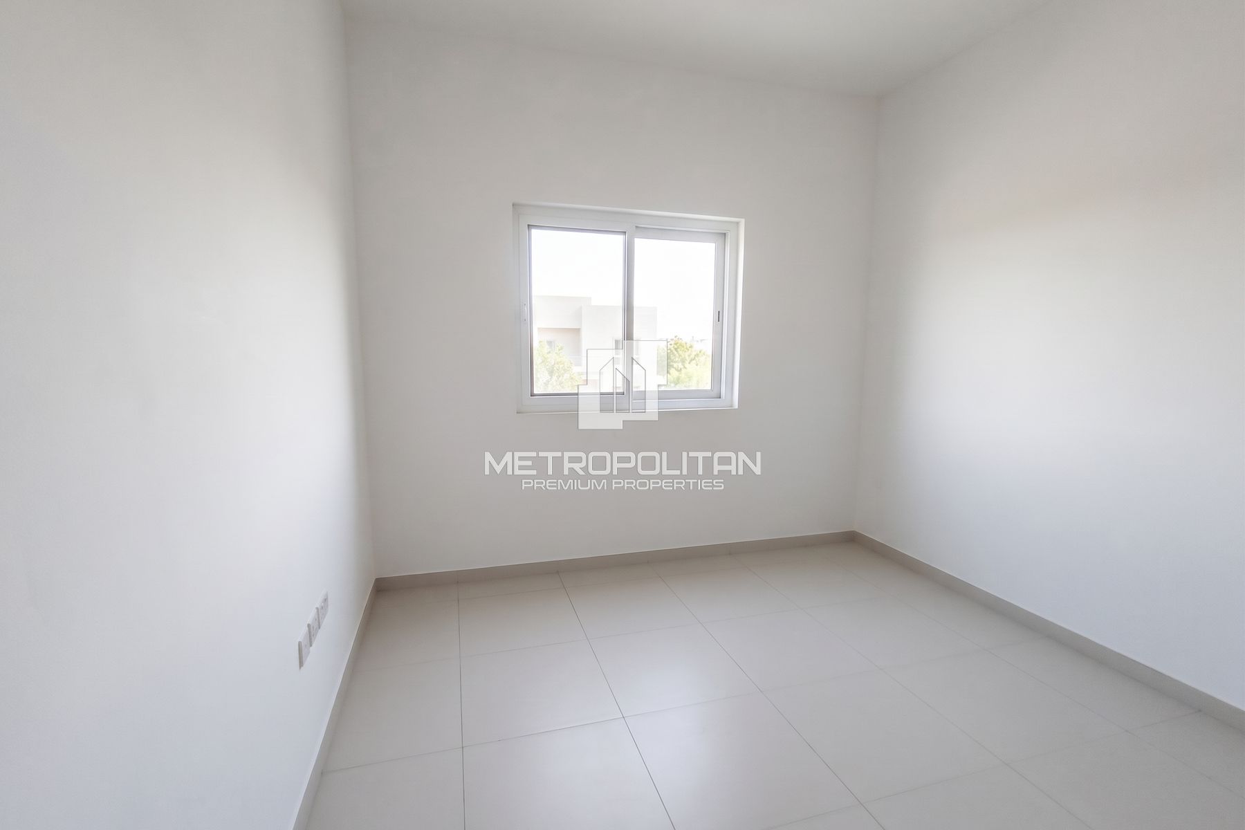 Spacious 3BR Villa | Ready to Move | 3 Cheques