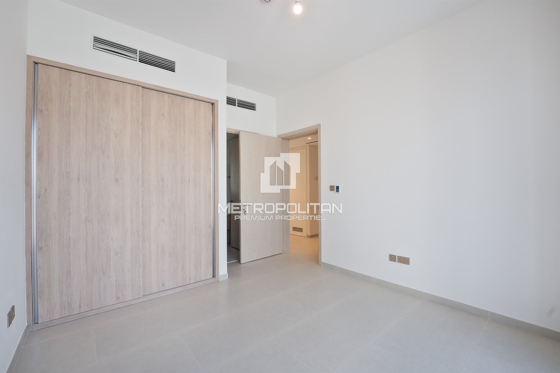 Exclusive | G+2 | Private Pool & Lift | Type D2