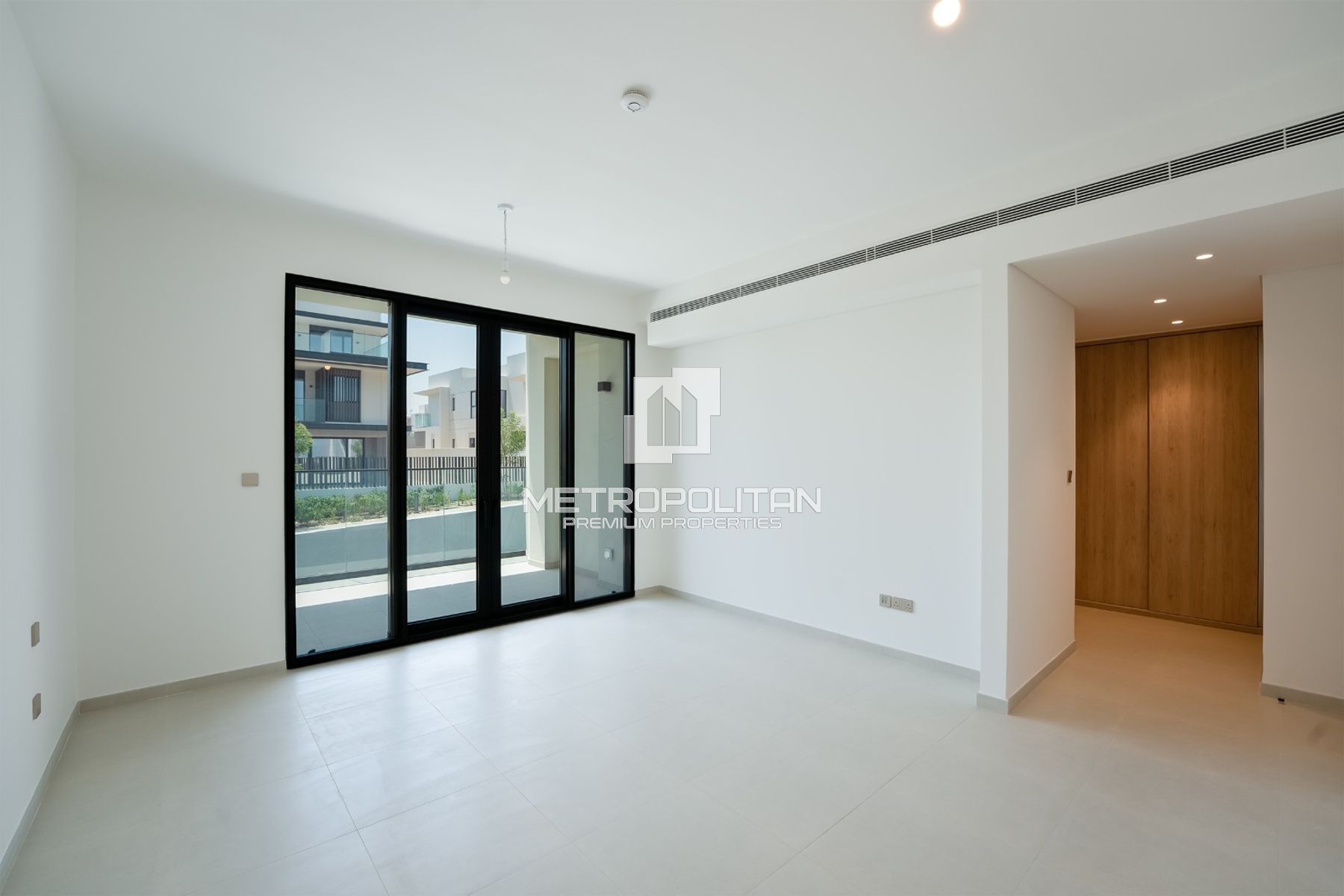 Exclusive | G+2 | Private Pool & Lift | Type D2