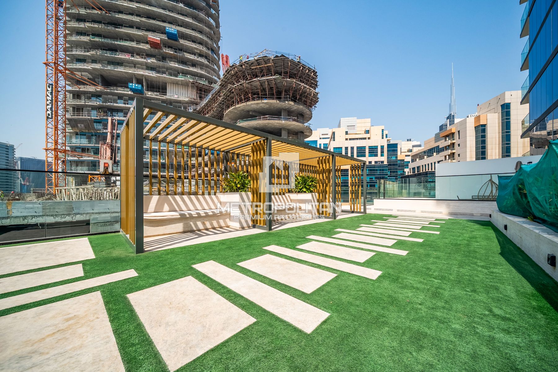 Spacious Layout | Canal View | High ROI | Vacant