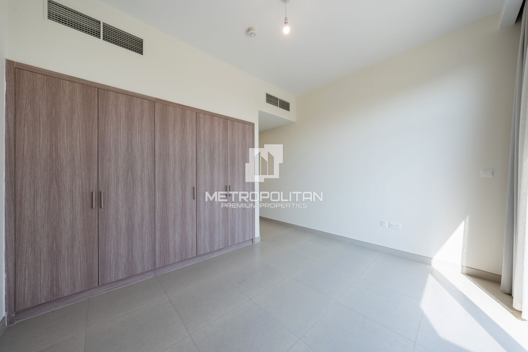 Large Plot | Beachfront Community | Family Living