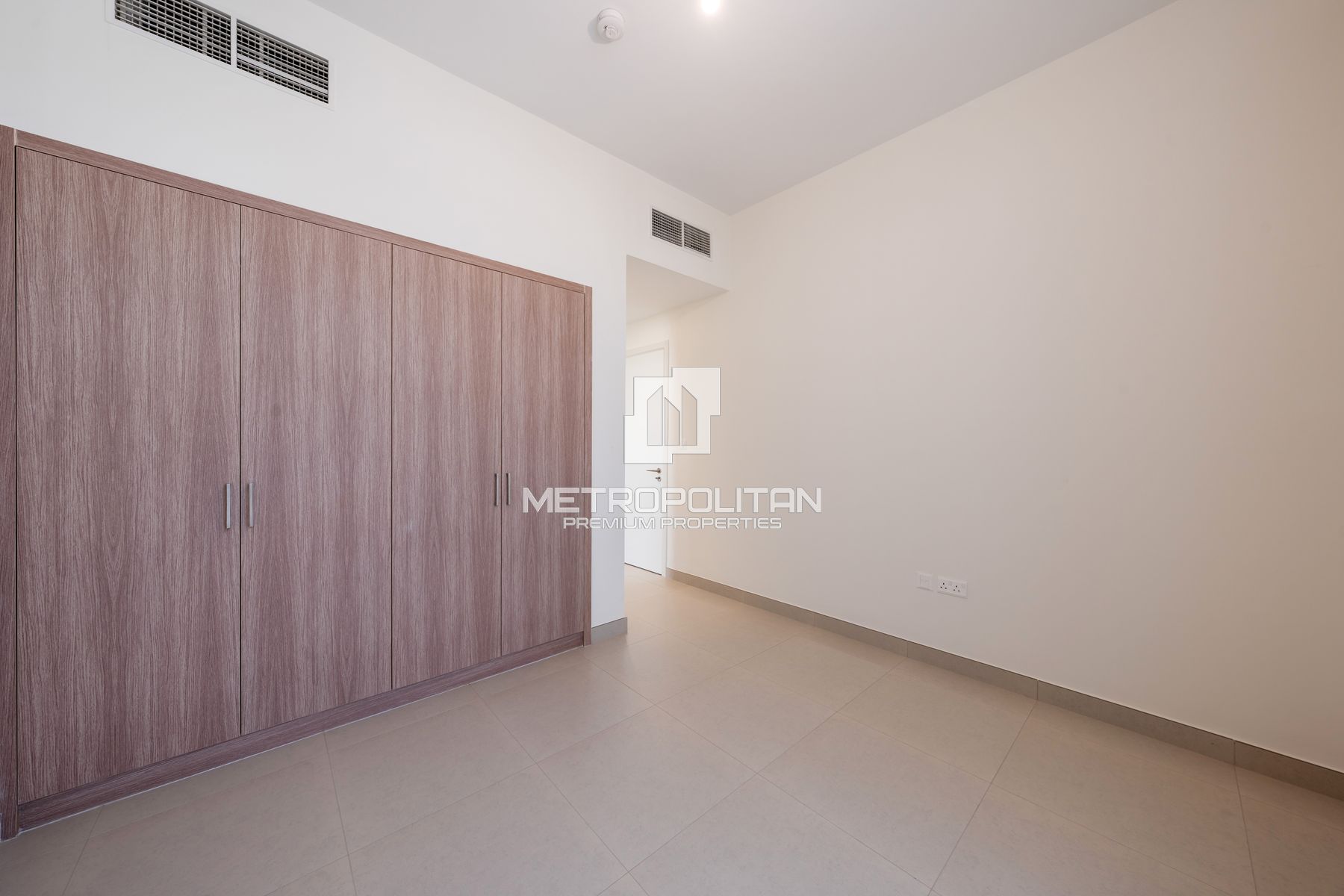 Large Plot | Beachfront Community | Family Living