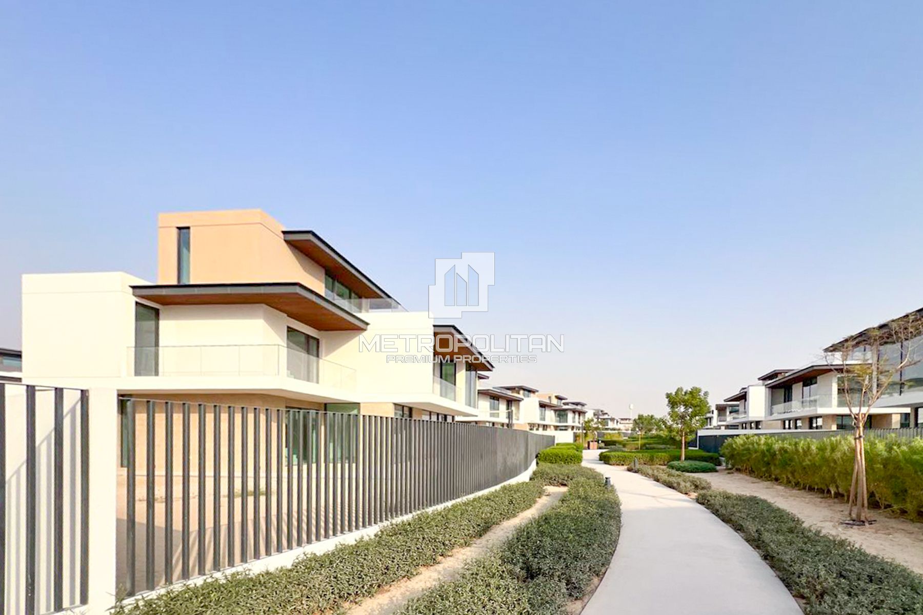 Single Row | Vastu Compliant | Multiple Cheques