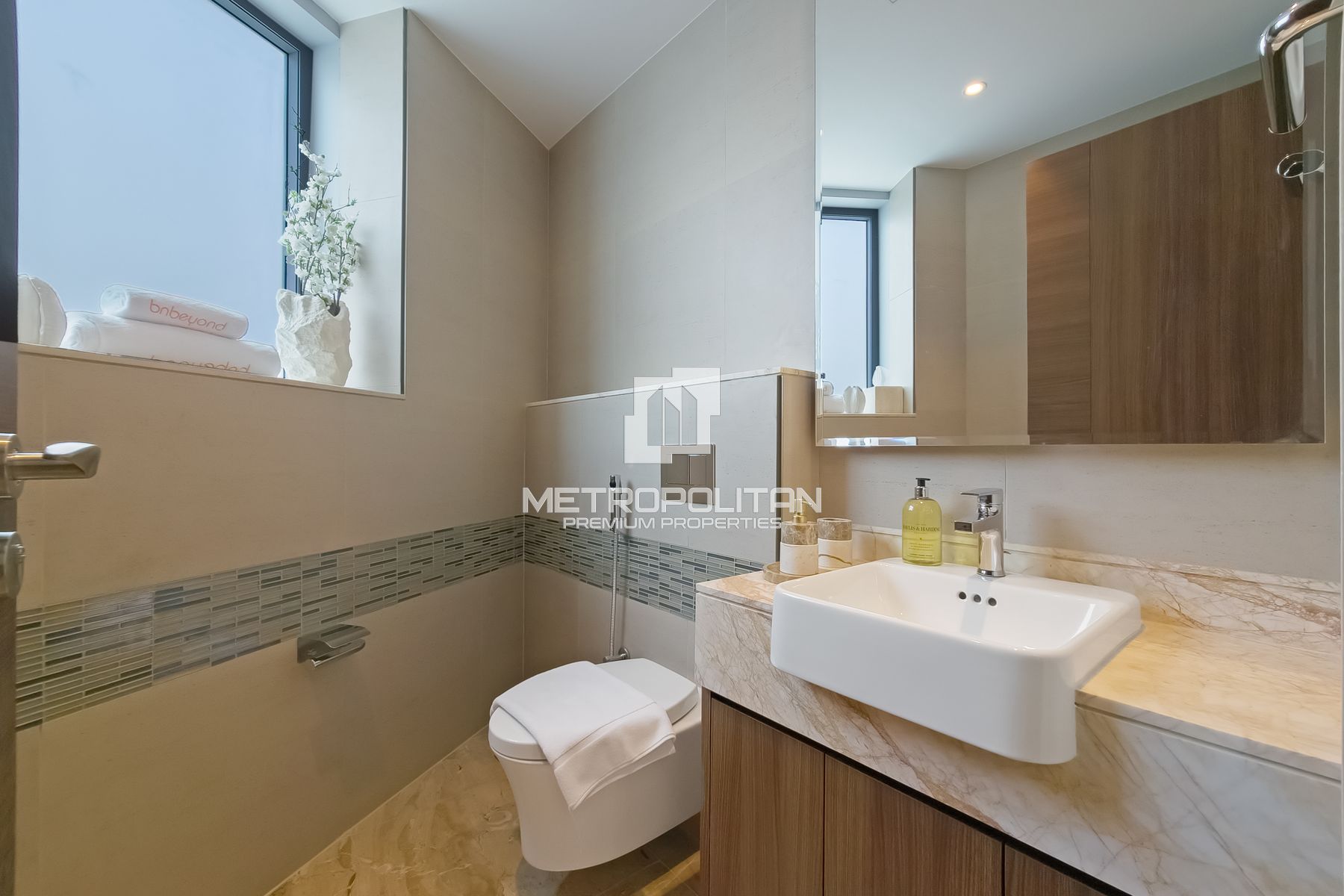Skyline View | Highly Upgraded  | Prime Location