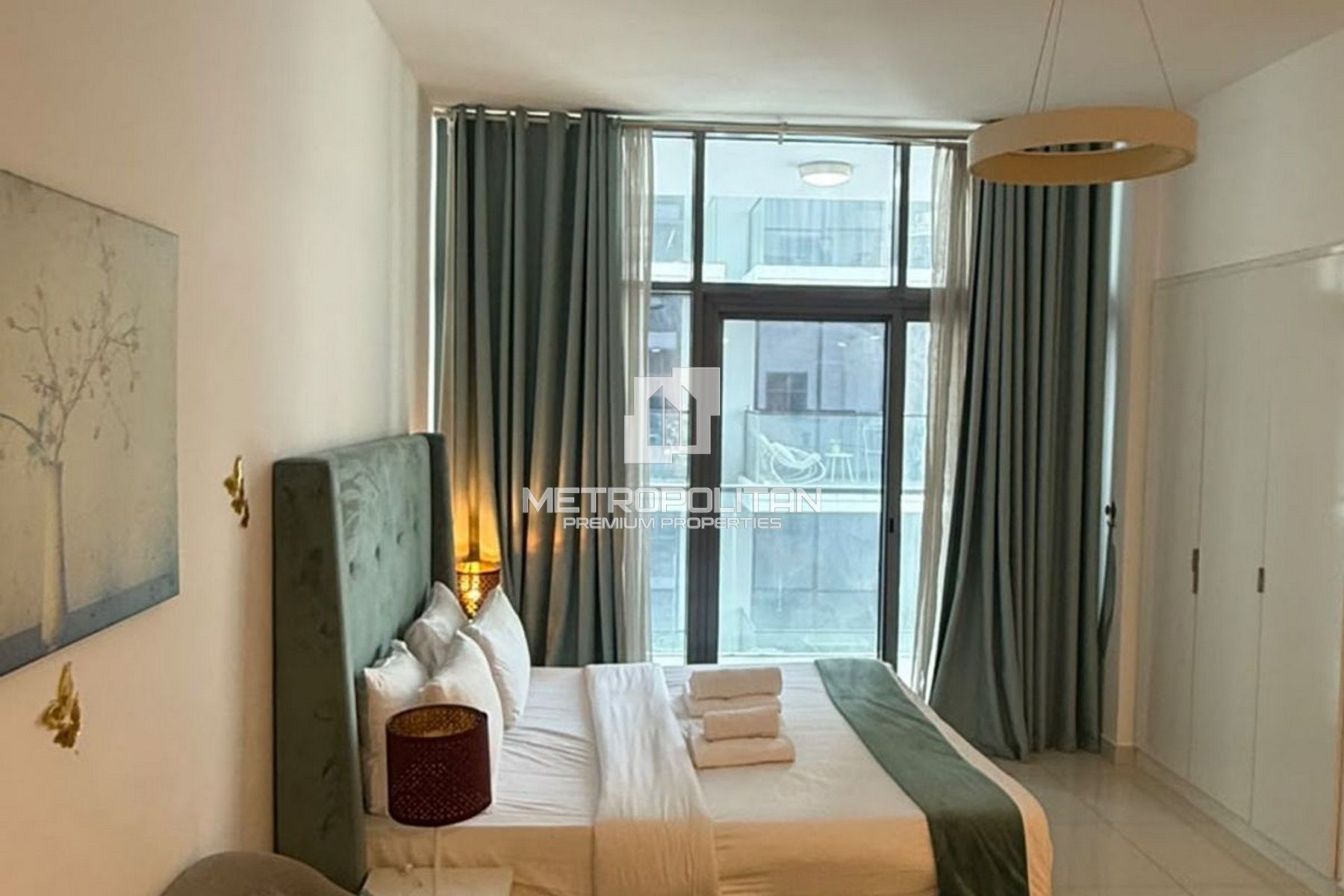 Fully Furnished | Spacious Layout | Middle Floor