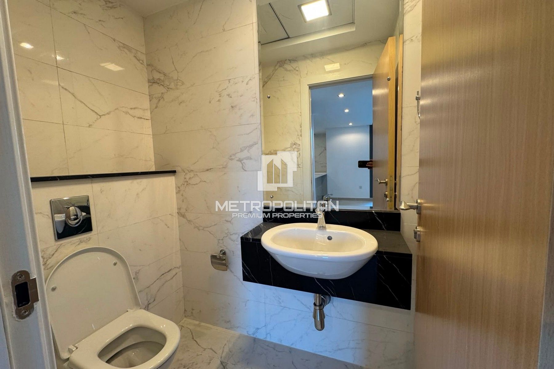 Unfurnished | Spacious Layout | View Now