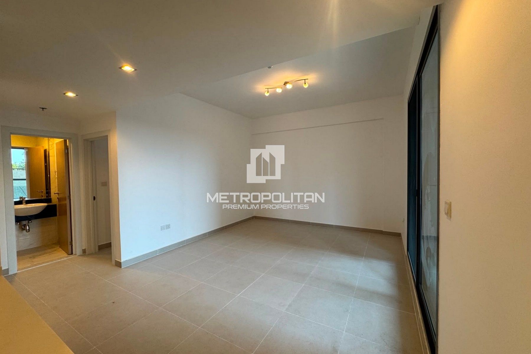 Unfurnished | Spacious Layout | View Now