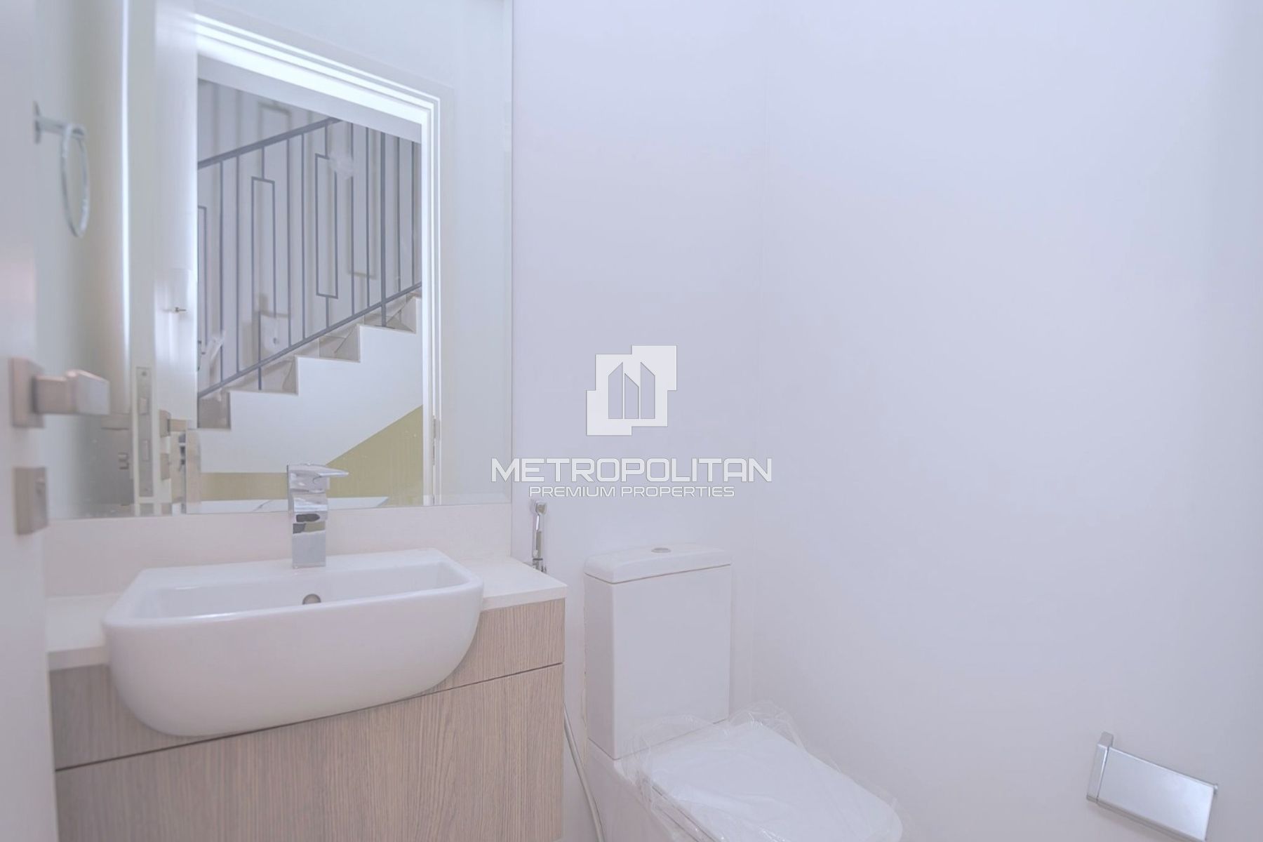 2BR Townhouse |Beautiful Beach View |Falcon Island