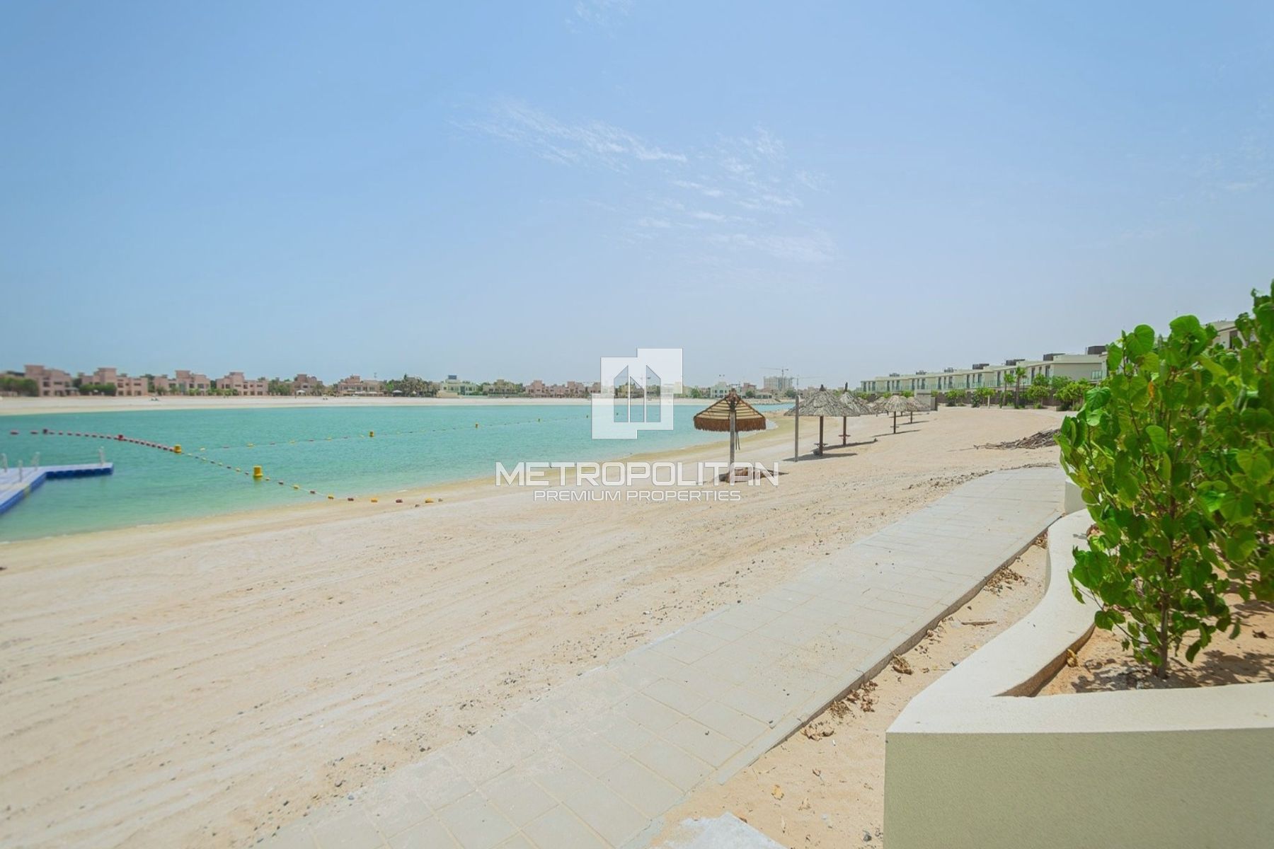 2BR Townhouse |Beautiful Beach View |Falcon Island