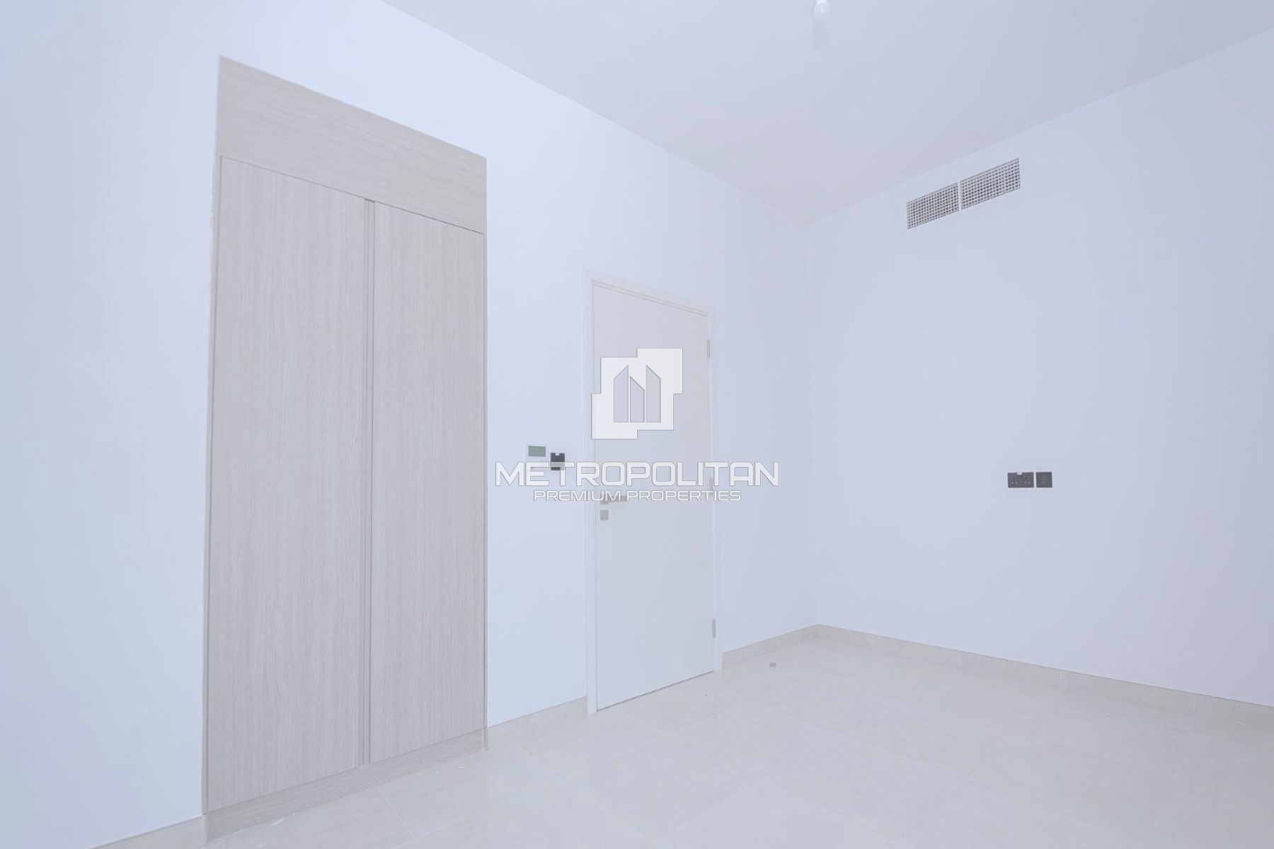 2BR Townhouse |Beautiful Beach View |Falcon Island