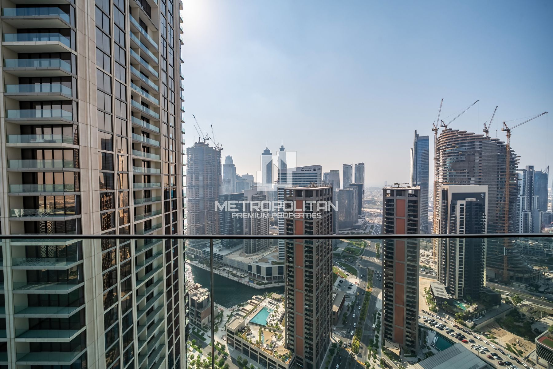 High-Floor Studio |Spectacular Water Views |Vacant