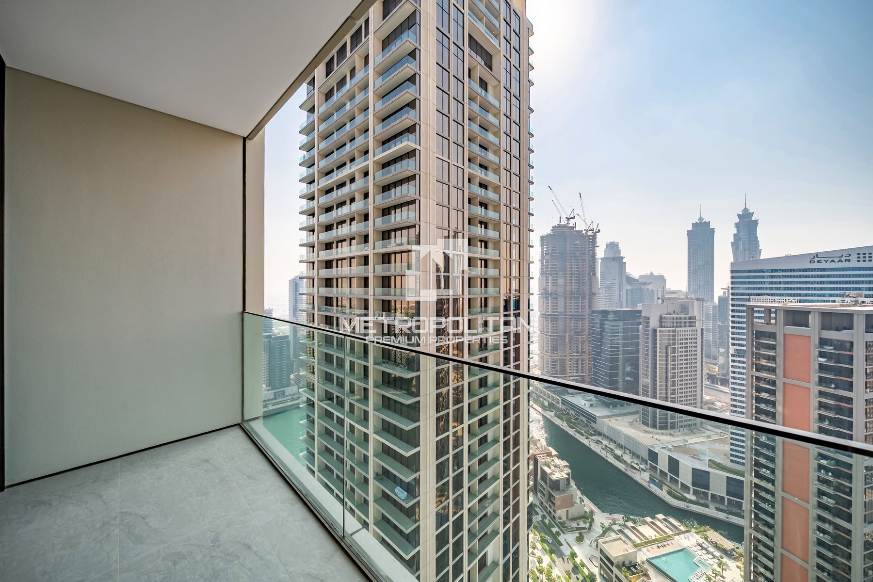 High-Floor Studio |Spectacular Water Views |Vacant