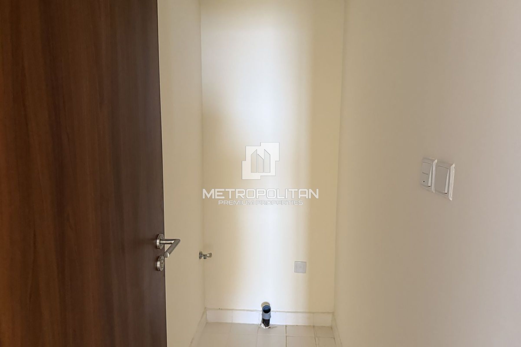 Vacant | Unfurnished | Brand New | More option