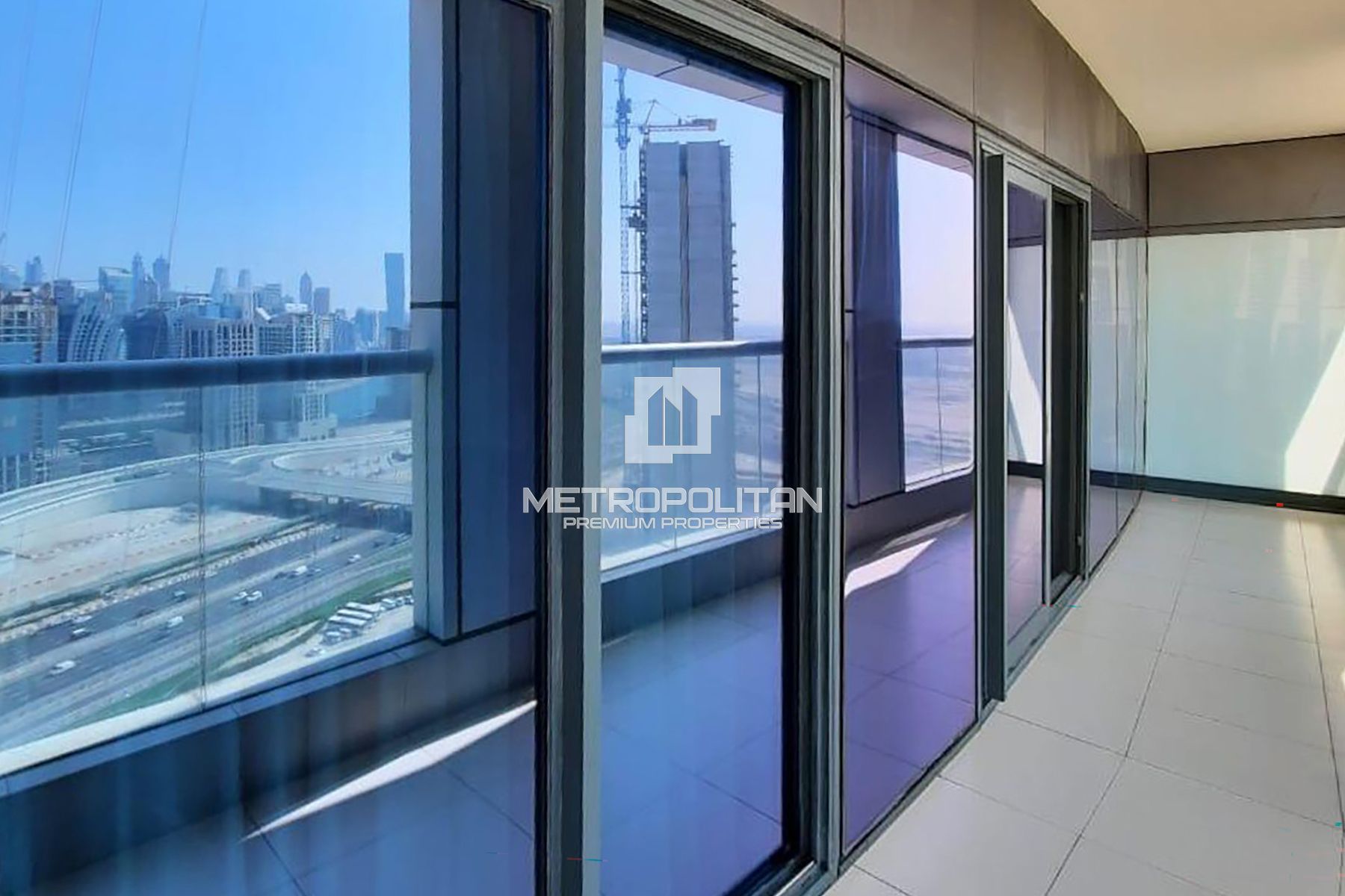 Burj Khalifa View | Vacant | Fully Furnished