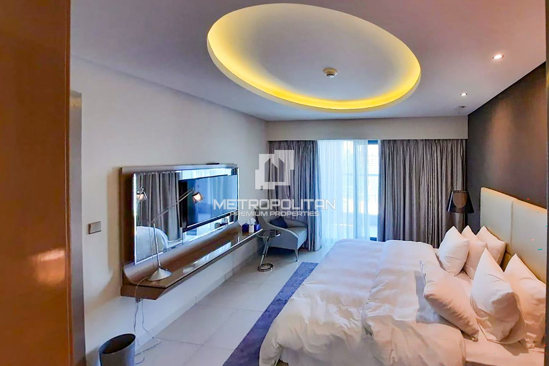 Burj Khalifa View | Vacant | Fully Furnished