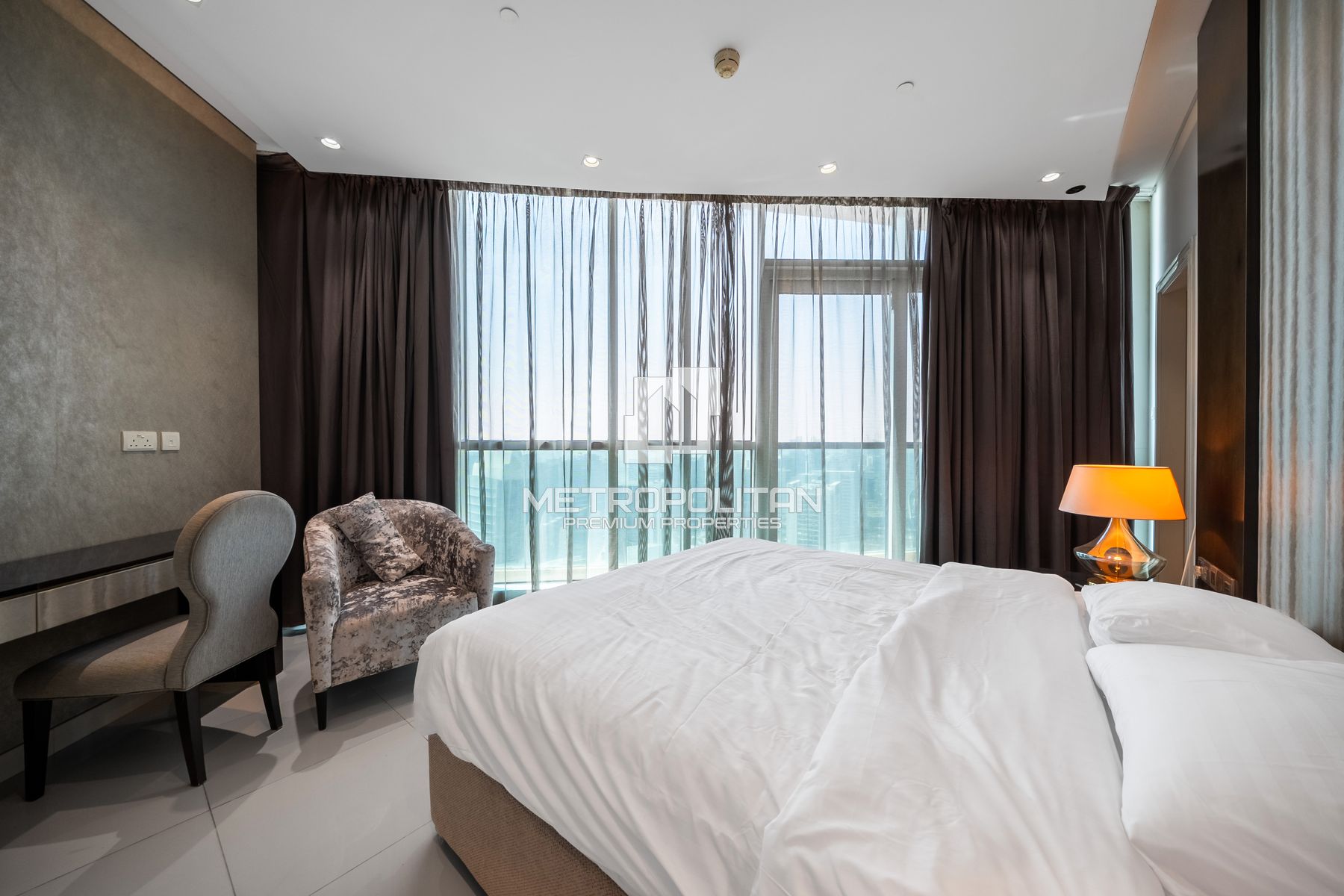 Furnished Apartment | High Floor | Ready To Move