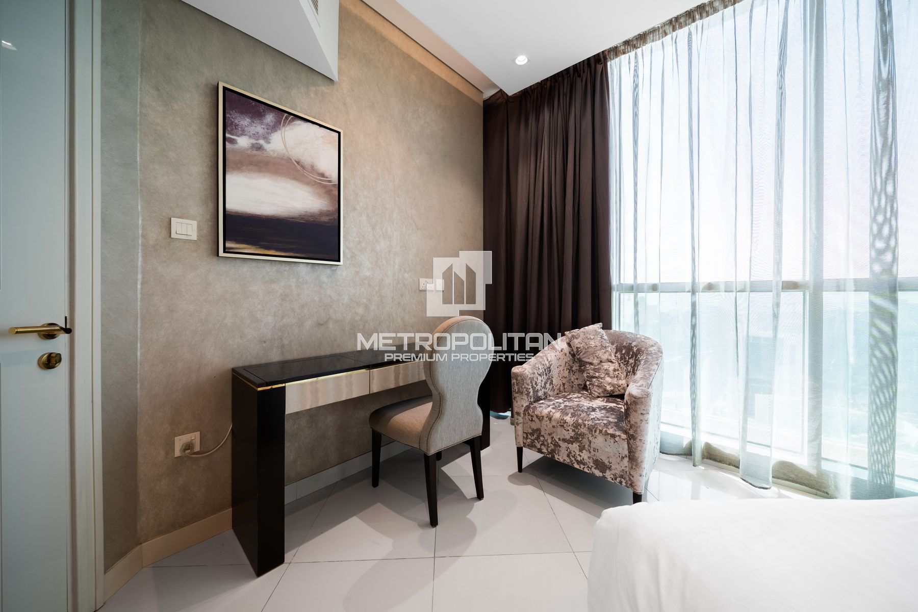 Furnished Apartment | High Floor | Ready To Move
