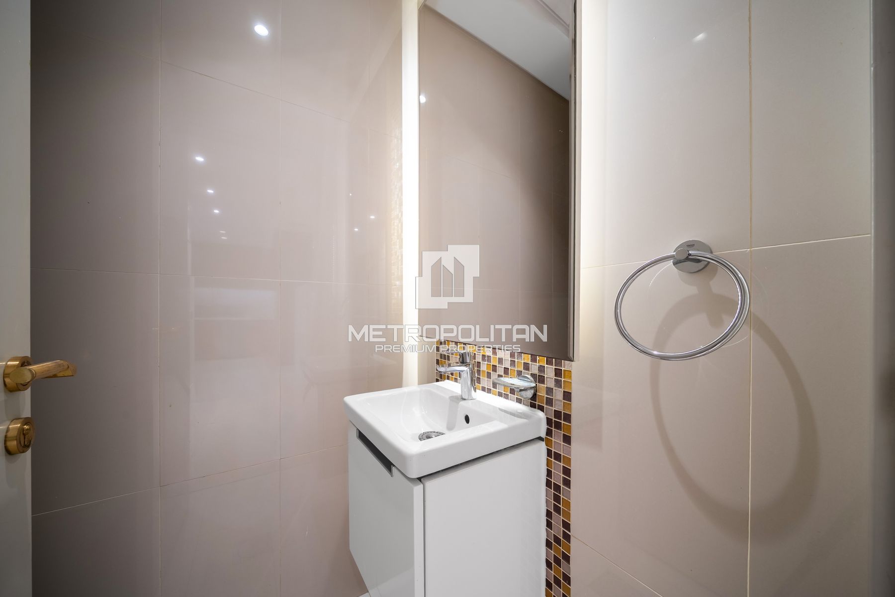 Spacious Apartment | Fully Furnished | High Floor