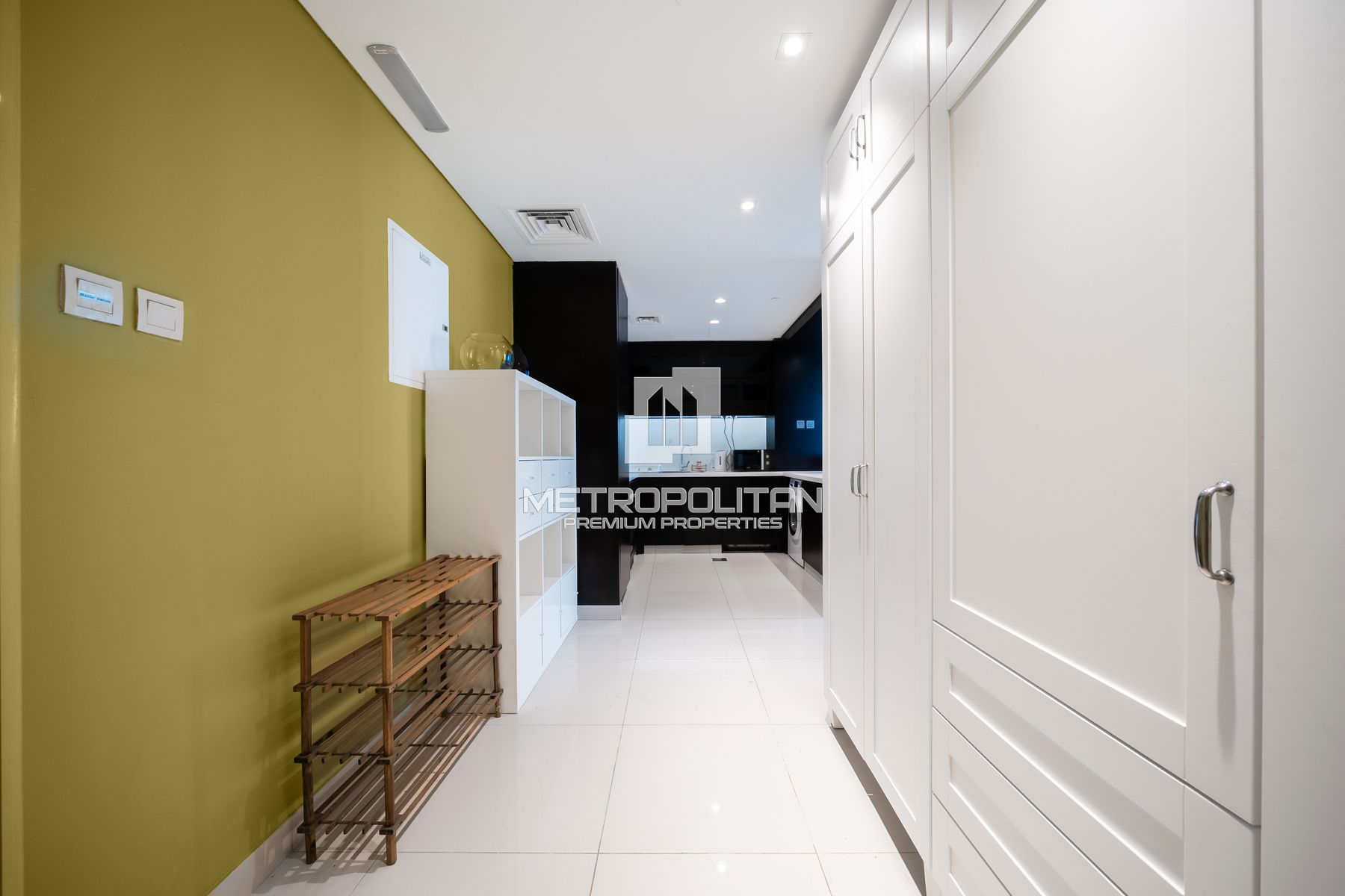 Spacious Apartment | Fully Furnished | High Floor
